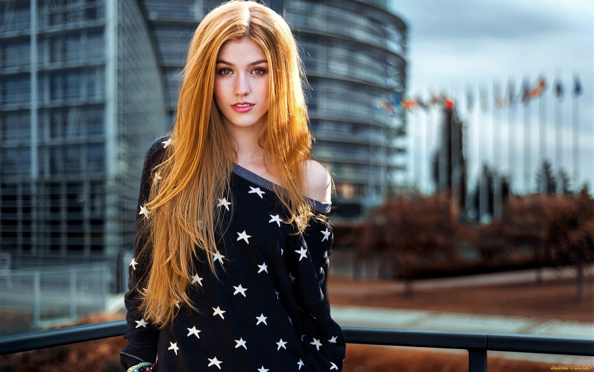 katherine, mcnamara, девушки, девушка, женщина, блондинка, светловолосая, сексуальная, модель, звезда, позирует, разная, обувь, верхняя, стильная, одежда, нижнее, эротическое, бельё, трусы, лифчик, колготки, чулки, аксессуары, макияж, и, множество, элементов, на, фотографии