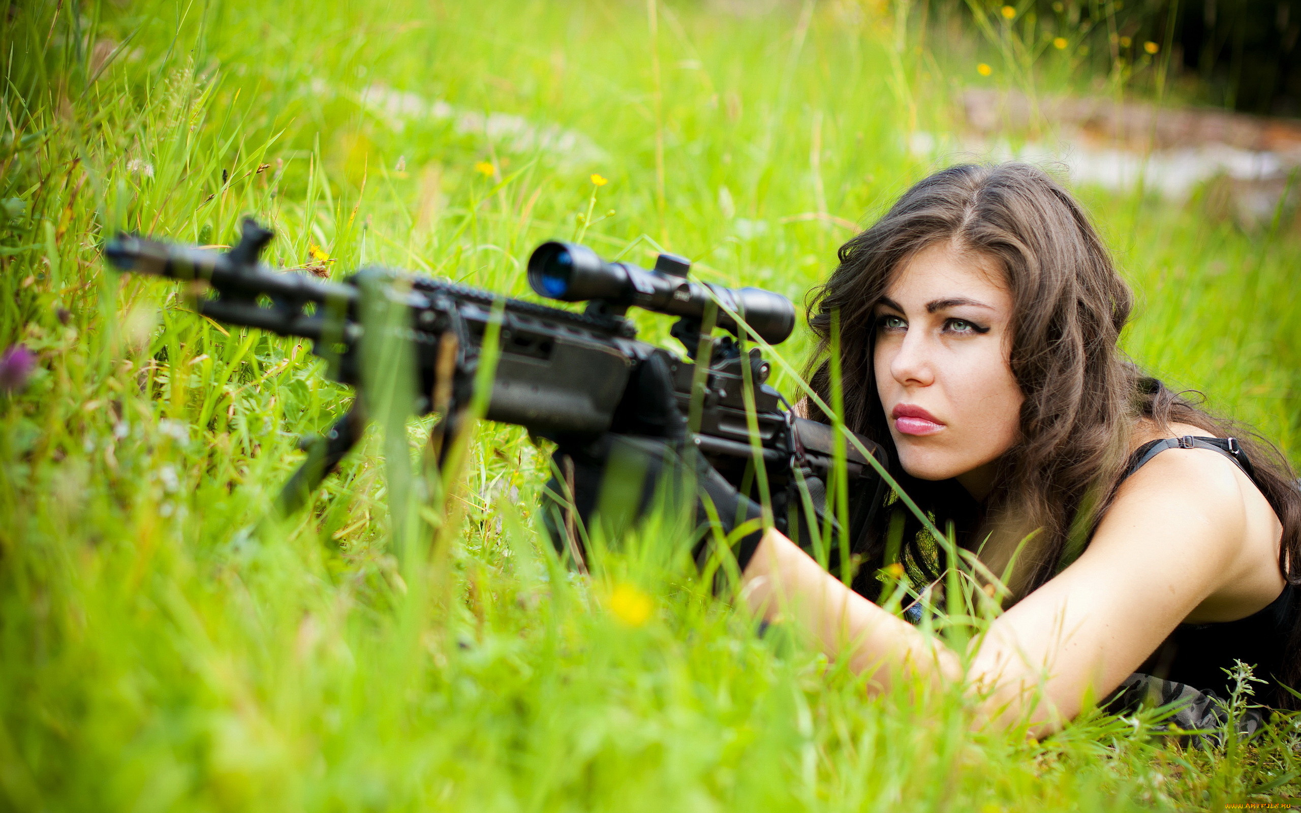 Девушка с рпг. Алена Белозерская снайпер.