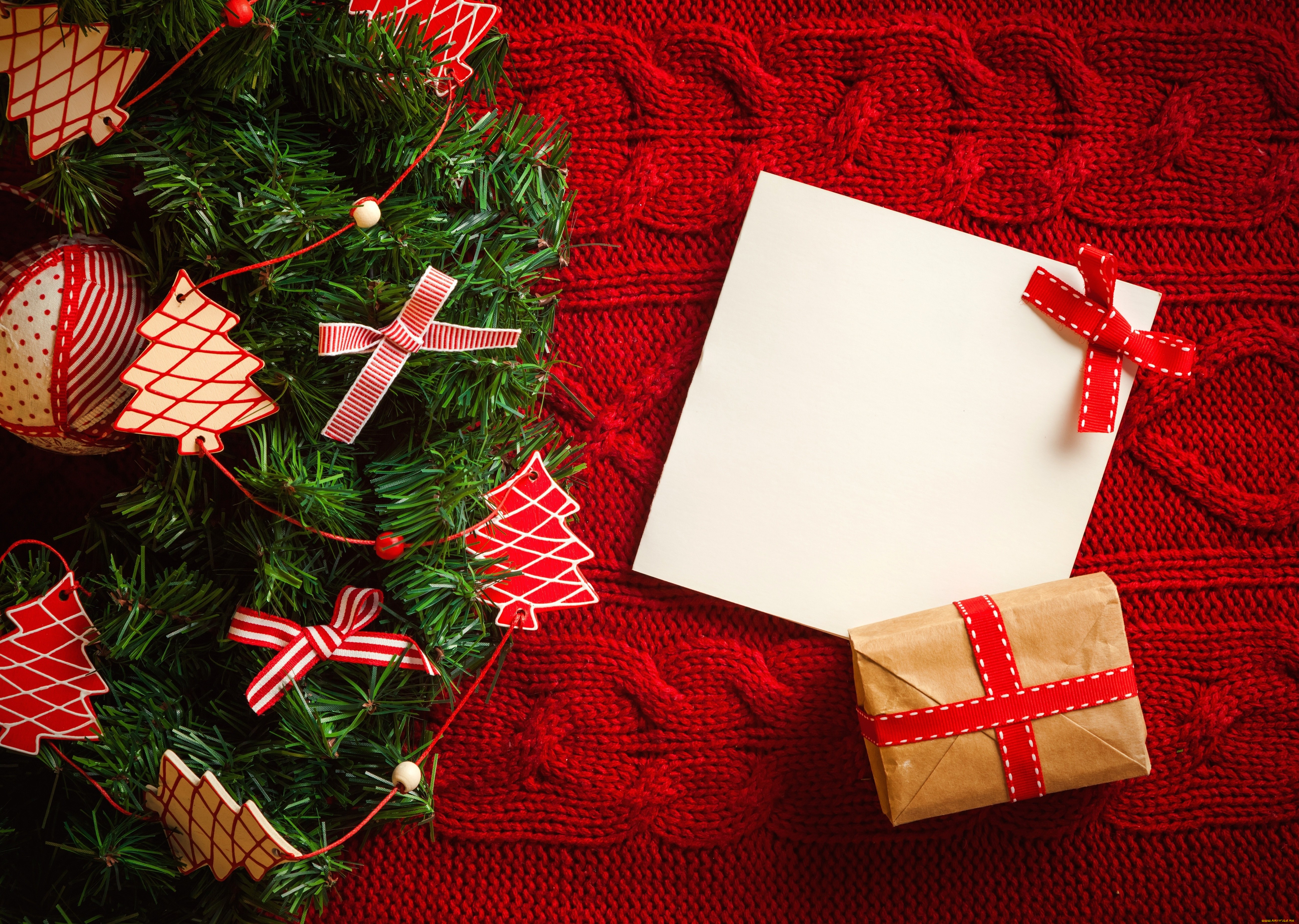 праздничные, разное, новый, год, box, ленты, с, новым, годом, рождество, праздник, подарок, merry, christmas, holiday, decoration, tree, gifts, рождественская, елка, ribbon, happy, new, year, украшения
