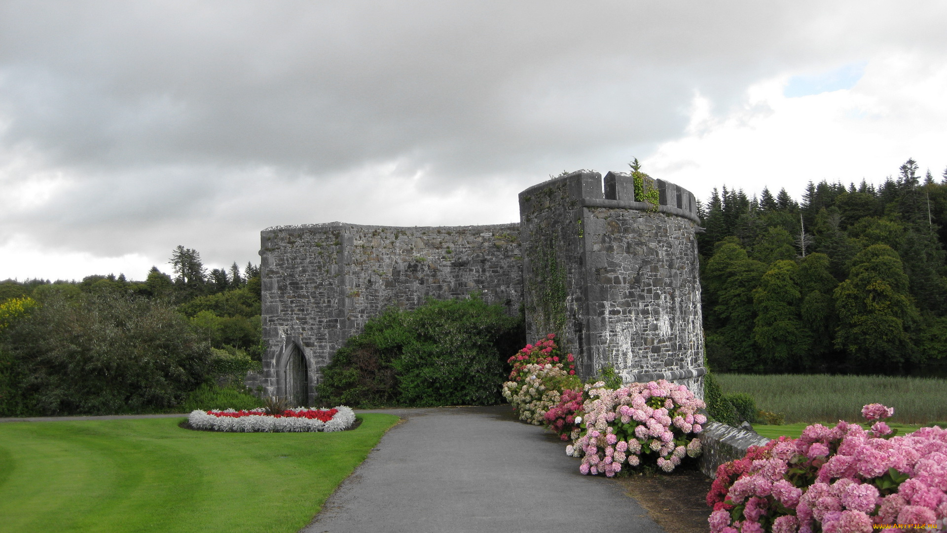 ashford, castle, ireland, города, дворцы, замки, крепости, мощные, стены, гортензия, лужайка, клумбы