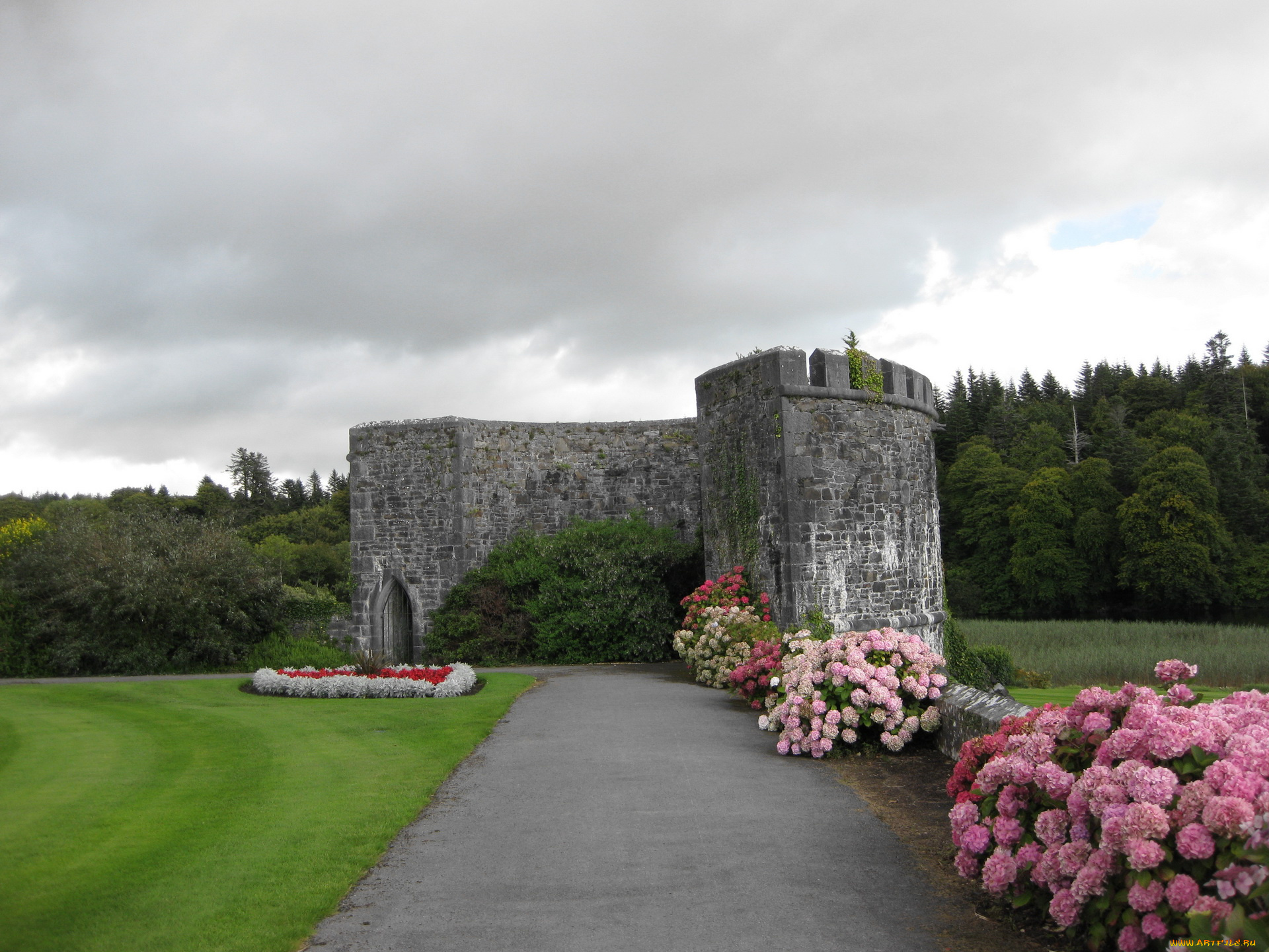 ashford, castle, ireland, города, дворцы, замки, крепости, мощные, стены, гортензия, лужайка, клумбы