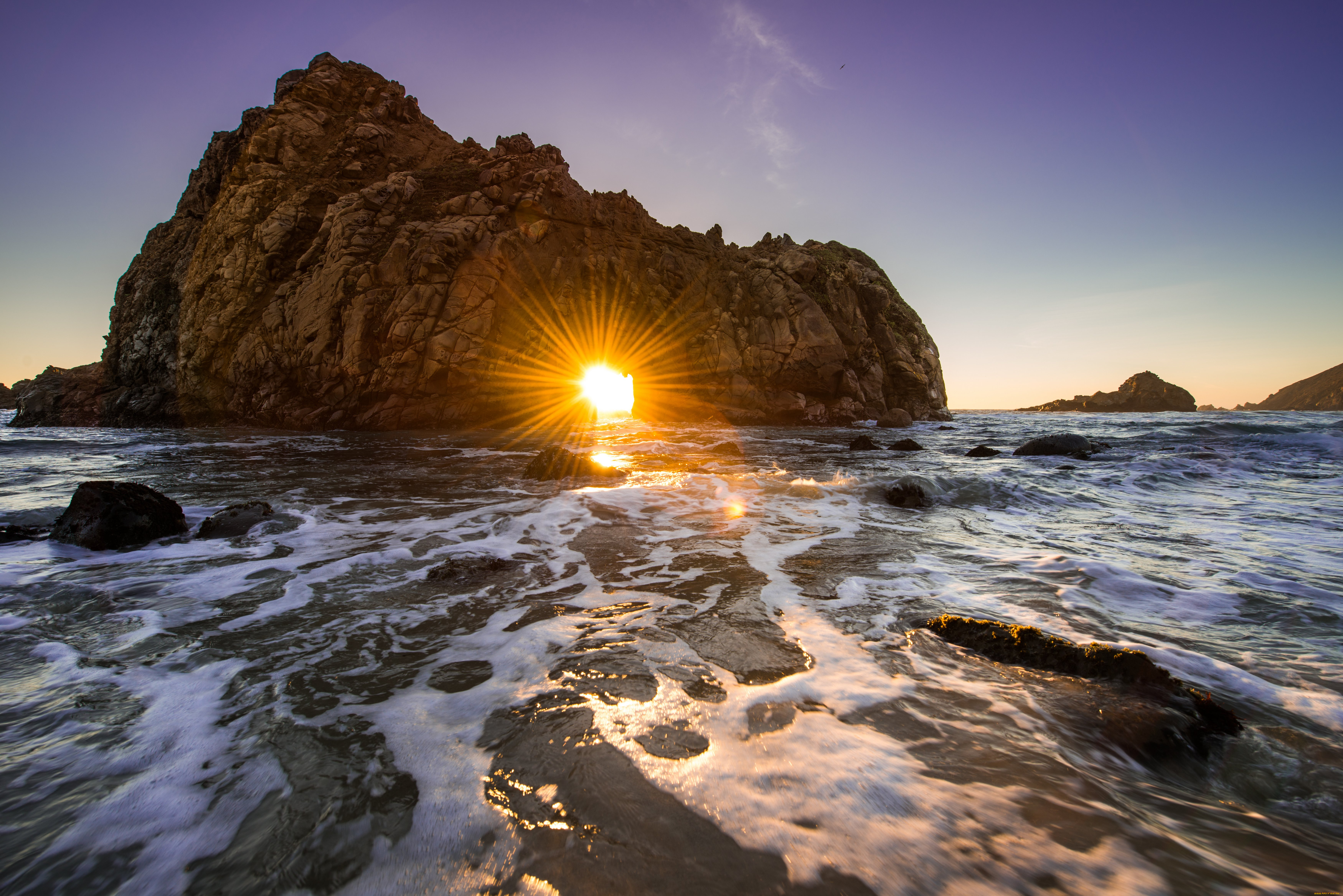 Красивые фотки моря. Пфайффер Бич Калифорния. Мыс Фиолент закат. Калифорния тихий океан. Мыс Фиолент рассвет.