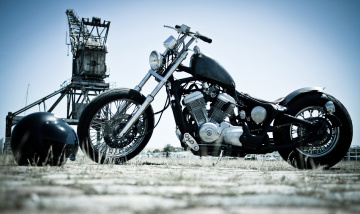 Картинка honda+shadow+vt600+bobber мотоциклы customs кран шлем боббер кастомайзинг