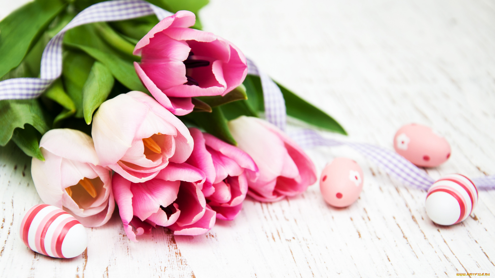 праздничные, пасха, цветы, яйца, тюльпаны, happy, wood, pink, flowers, tulips, easter, eggs, decoration