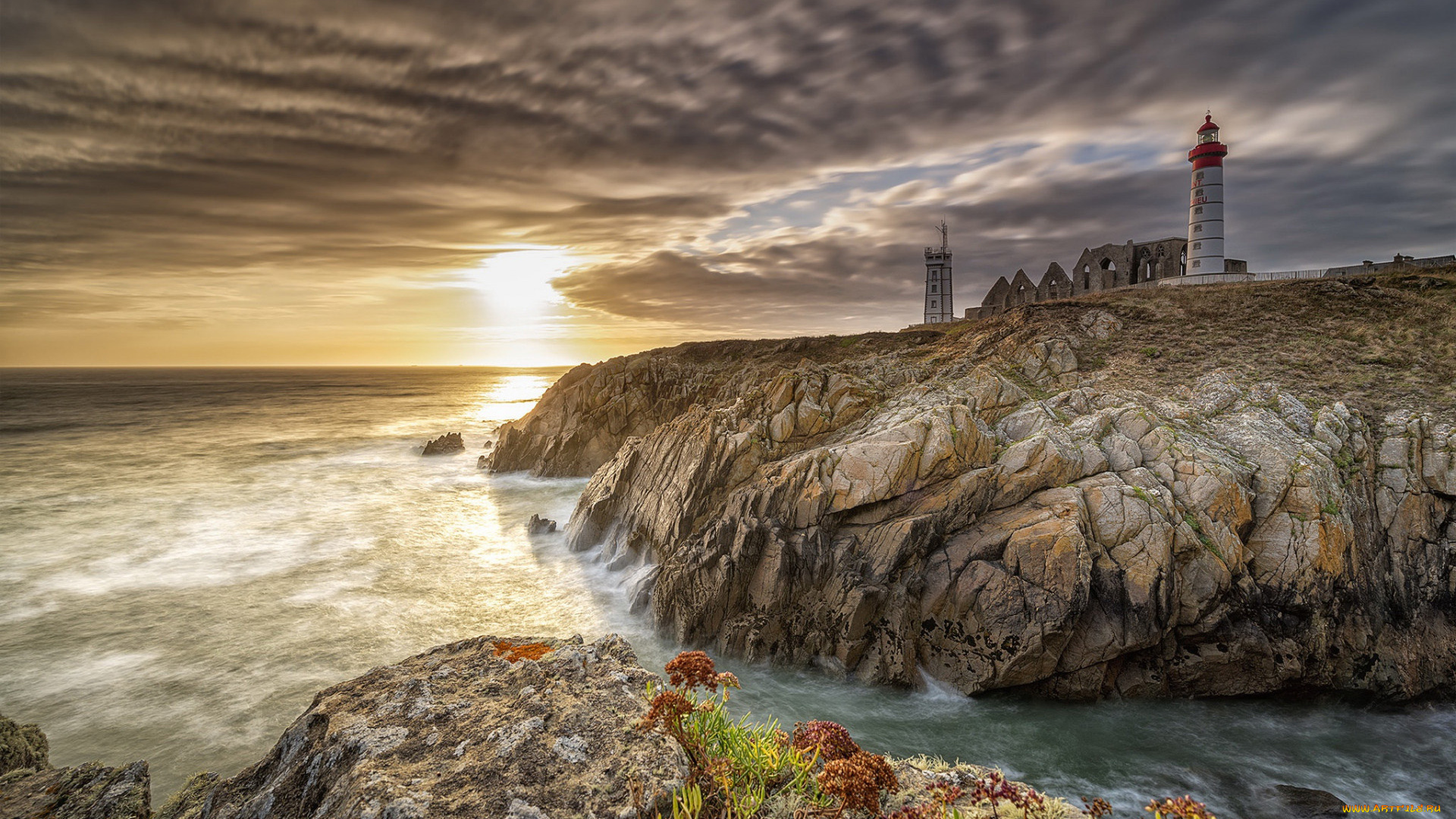 saint-mathieu, lighthouse, france, природа, маяки, saint-mathieu, lighthouse