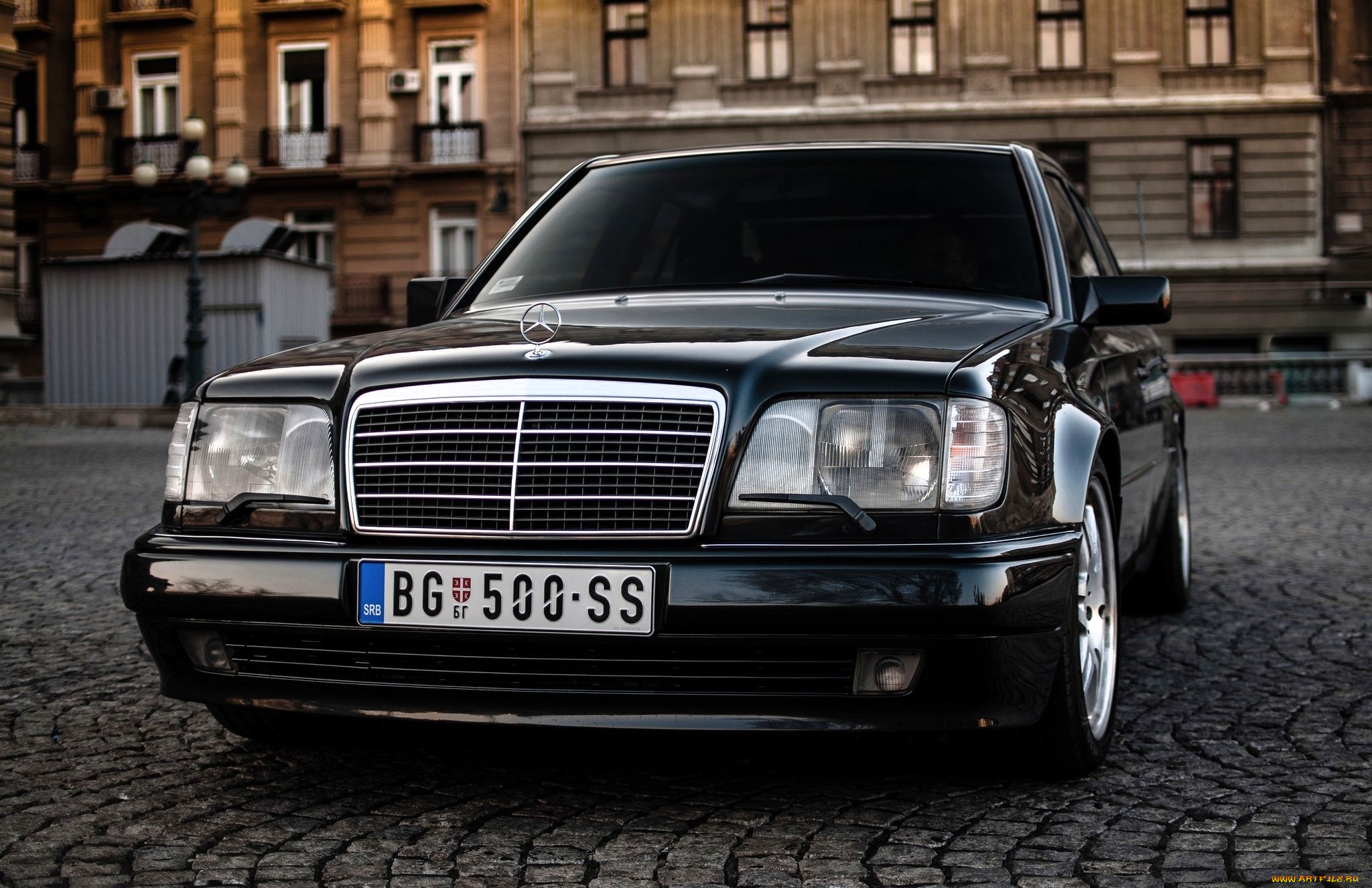 mercedes-benz, w124, автомобили, mercedes-benz, черный, двор, дорм