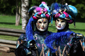 Картинка разное маски карнавальные костюмы венеция карнавал