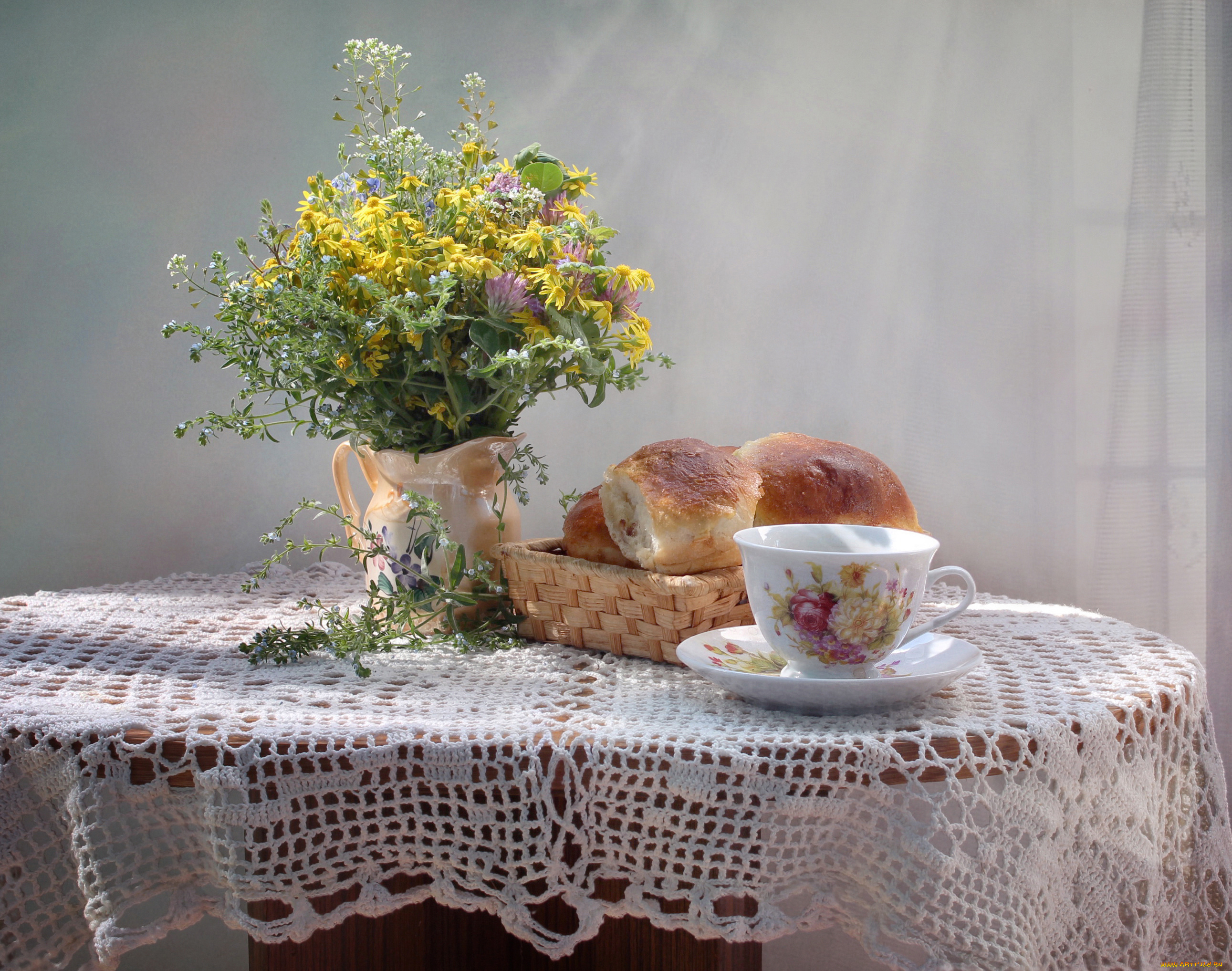 еда, хлеб, , выпечка, май, выпечка, весна, чай, цветы, натюрморт, пирожки, полевые