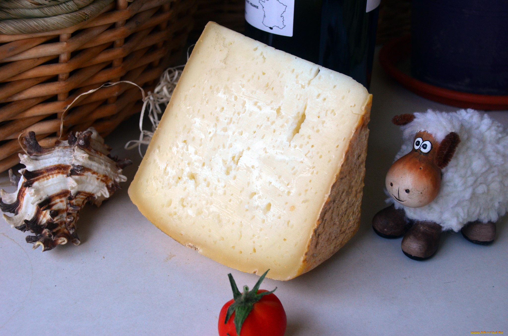 Вода мука сыр. Форма для мыла хлеб с сыром. Хлеб сыр помидор в горах фото лезгинский хлеб. Brebis d'or con trufa Euro Cheese.