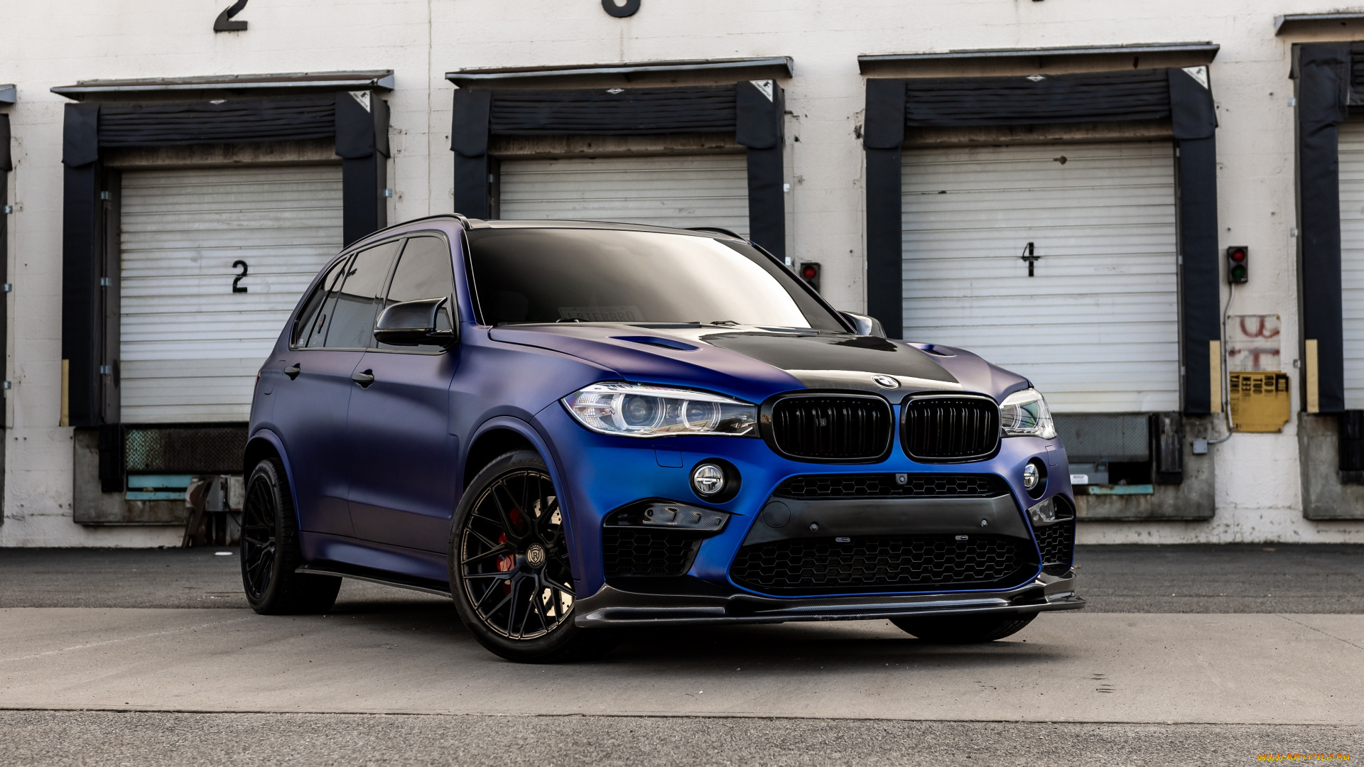 автомобили, bmw, blue, x5m, garage