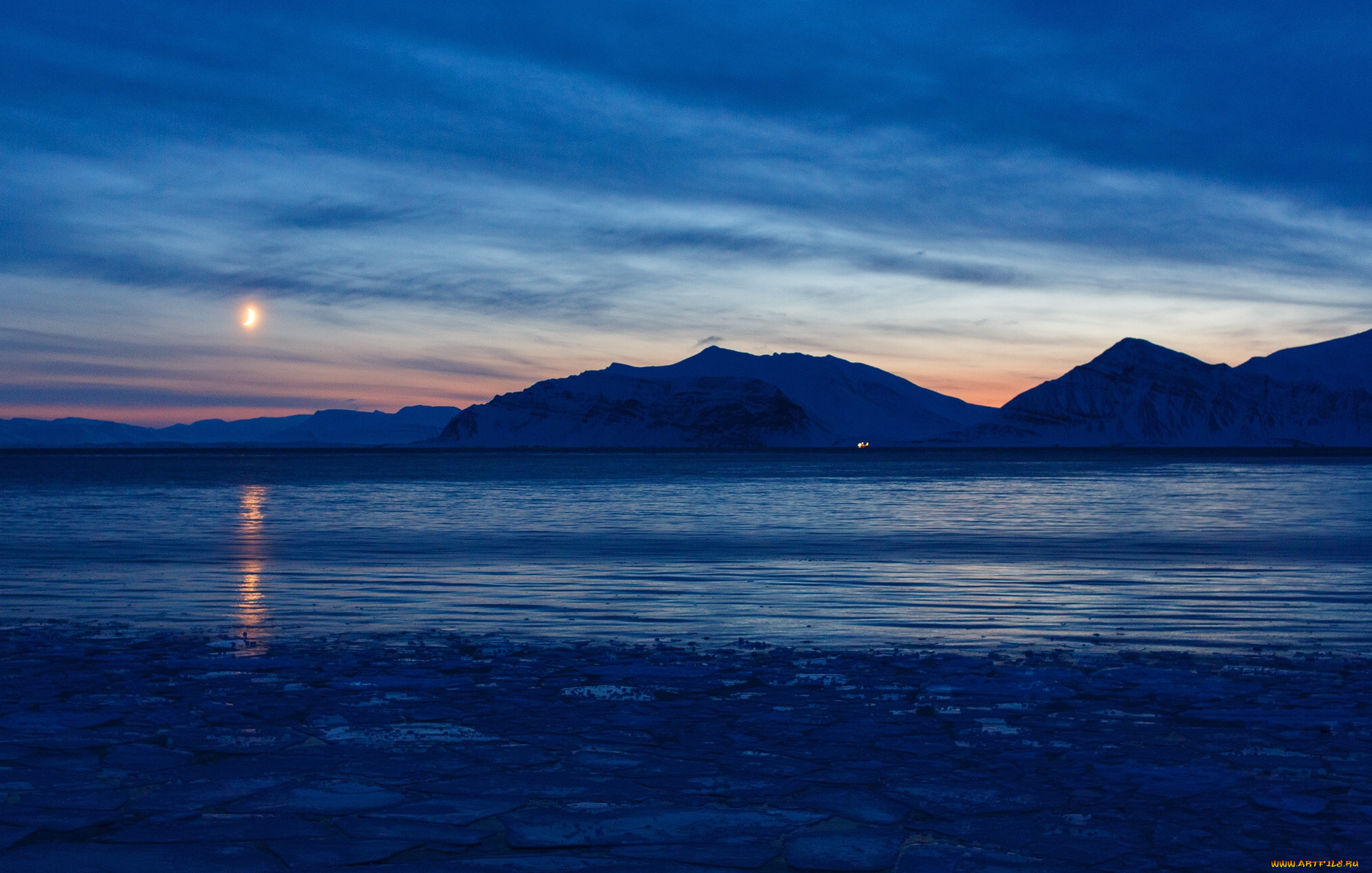 svalbard, norway, природа, моря, океаны, свальбард, грумант, норвегия, северный, ледовитый, океан, горы, шпицберген, arctic, ocean