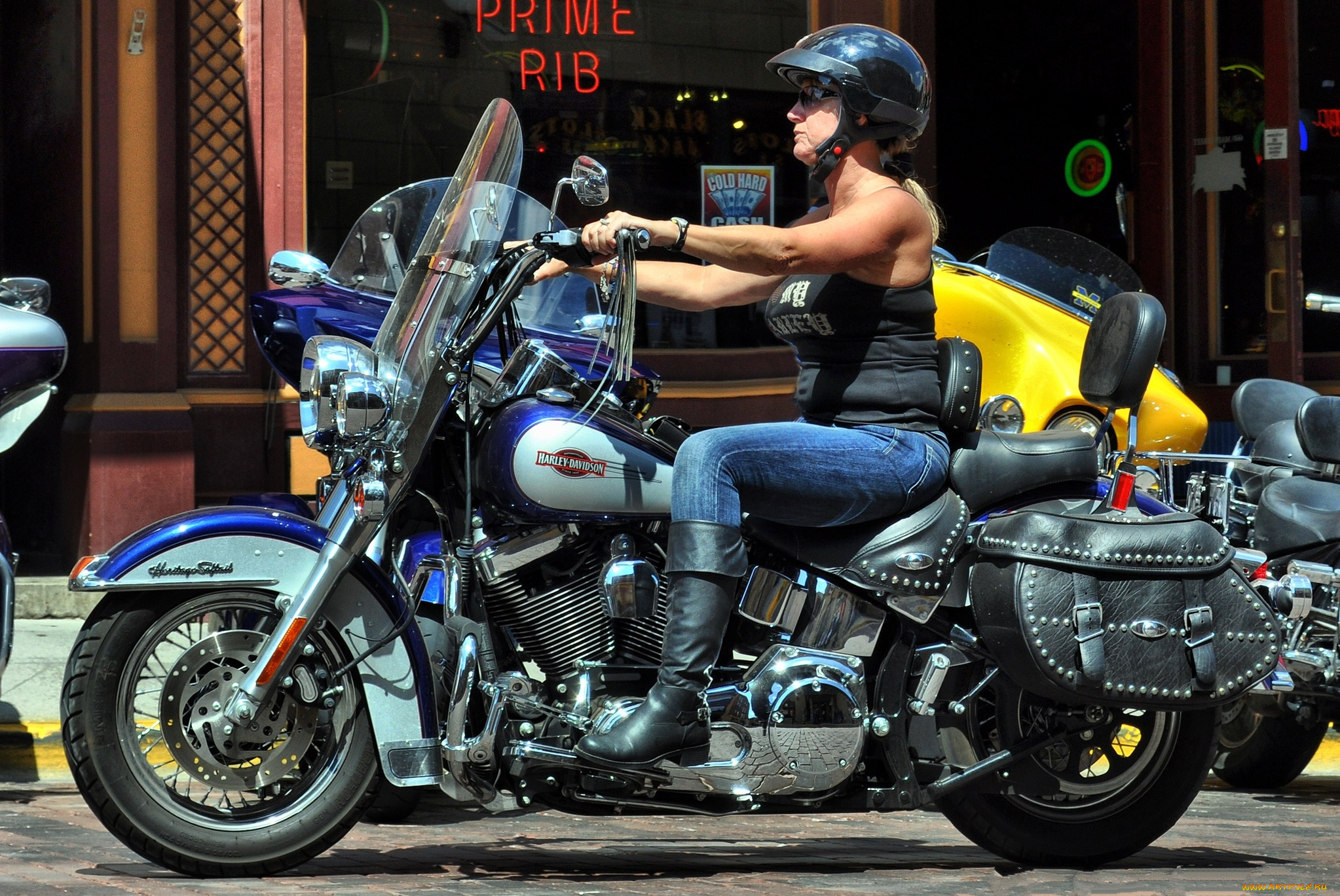 harley-davidson, мотоциклы, мото, с, девушкой, девушка, байк, шлем, сапоги