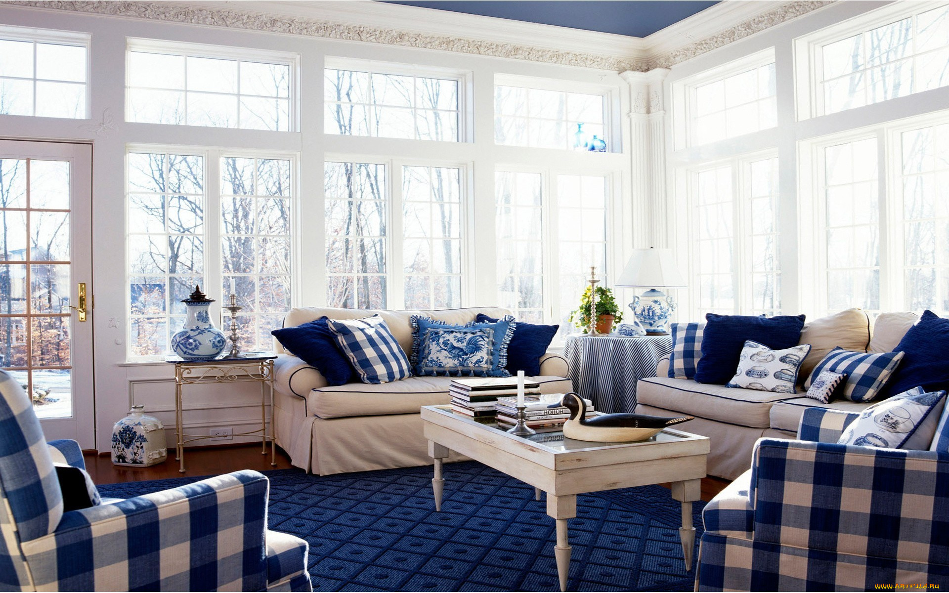 интерьер, веранды, террасы, балконы, диван, стиль, синий, белый, клетка, стол, кресло, комната, квартира, дизайн