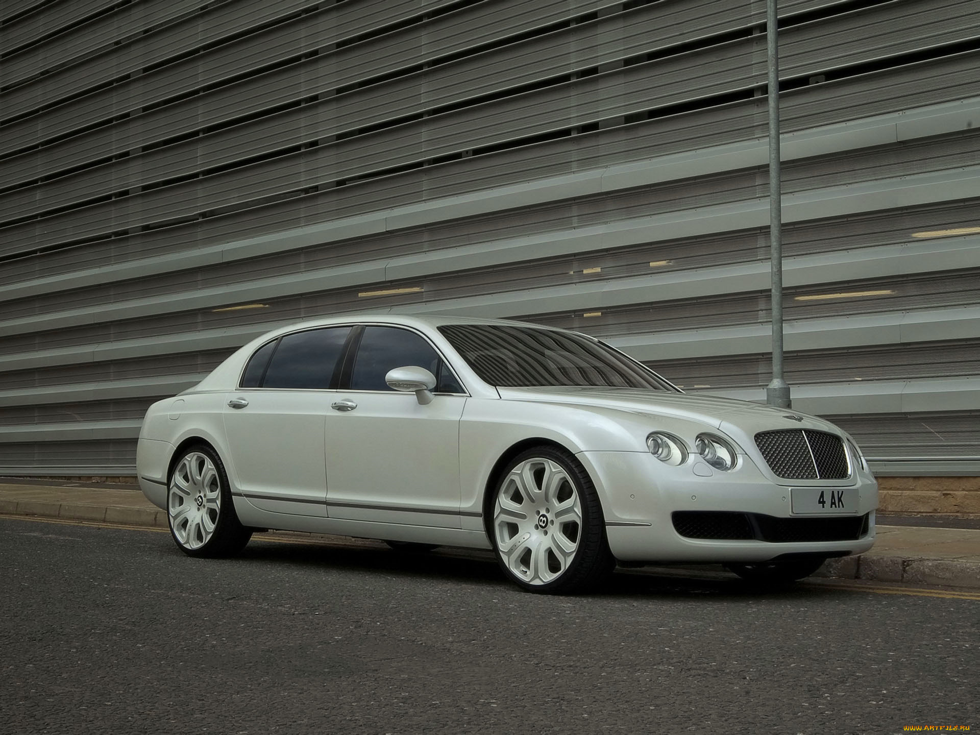 автомобили, bentley