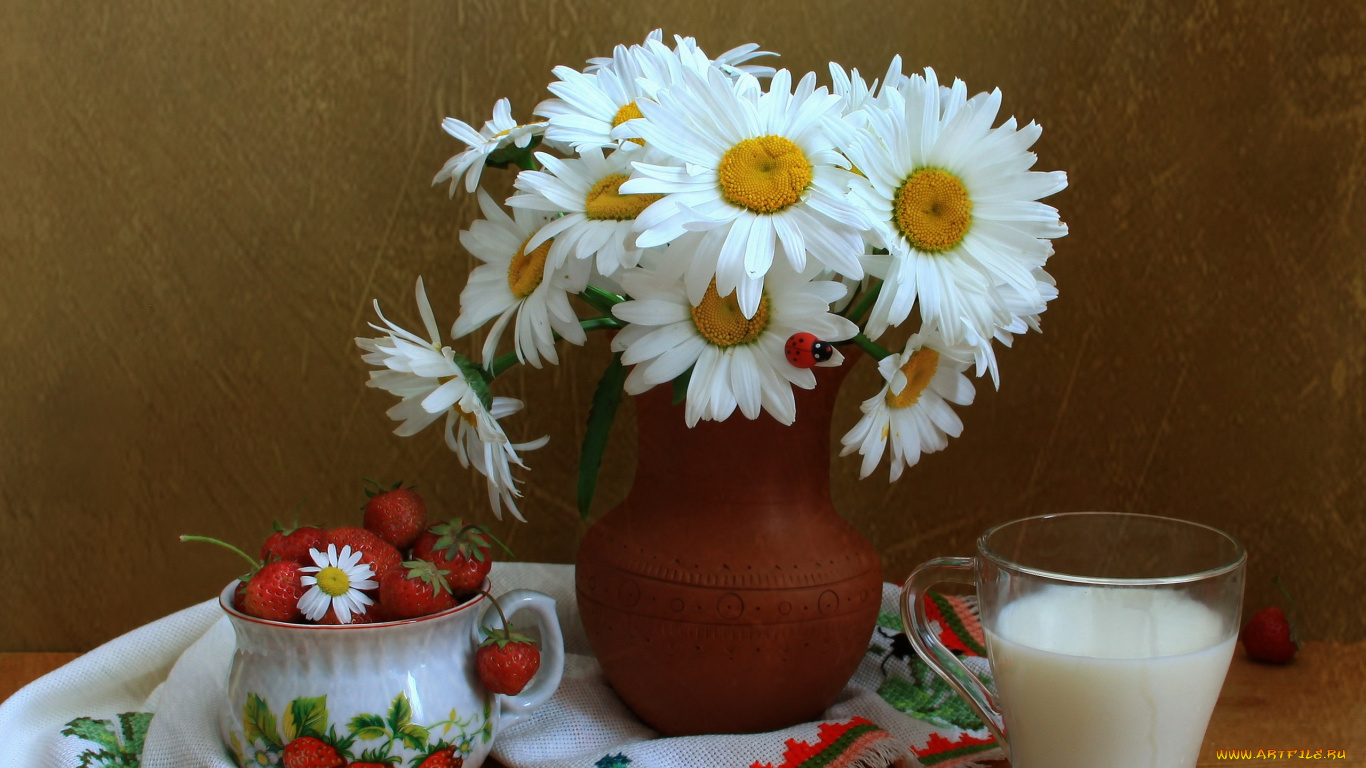 клубника яйца банка ваза цветы бесплатно