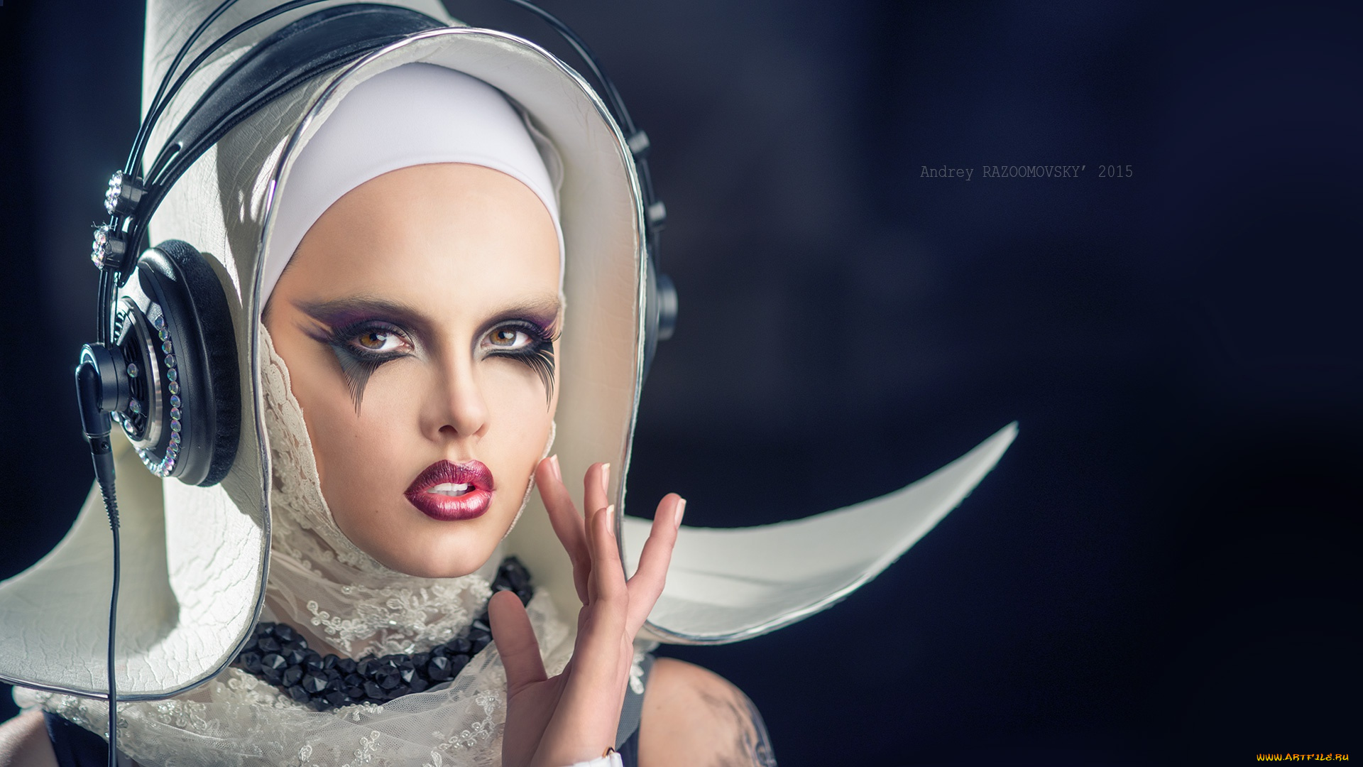 музыка, -, другое, make-up, bright, headset, woman, eyelashes