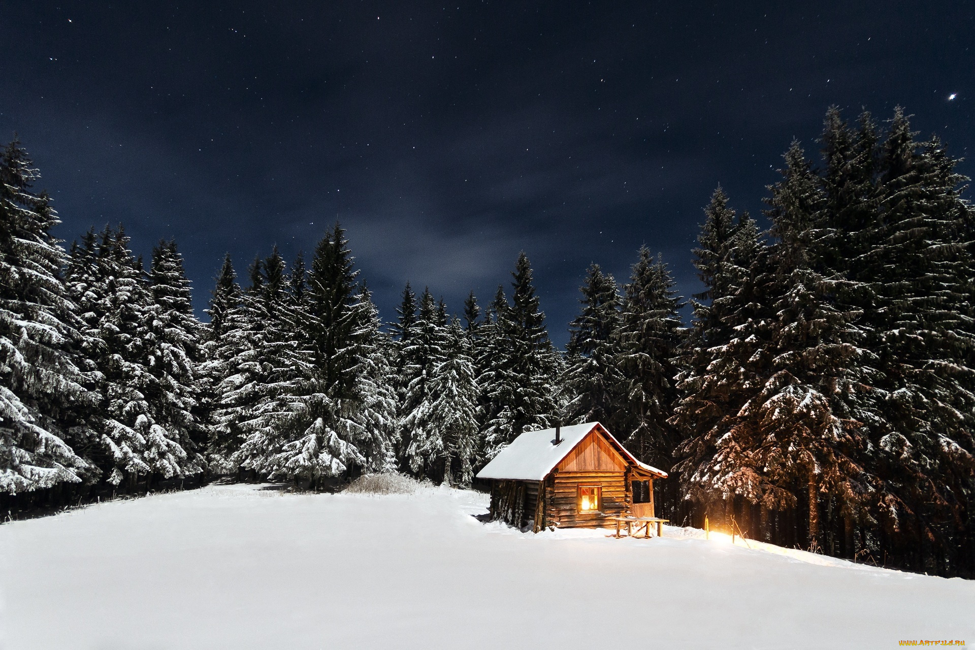 природа, зима, свет, деревья, дом, ночь, небо, изба, лес, звезды, опушка, снег