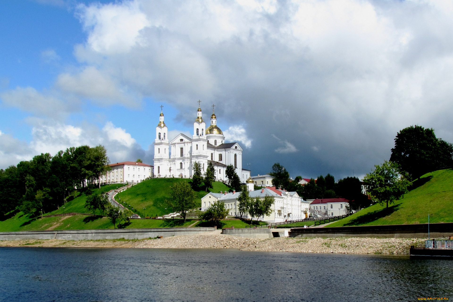 Православные храмы витебска