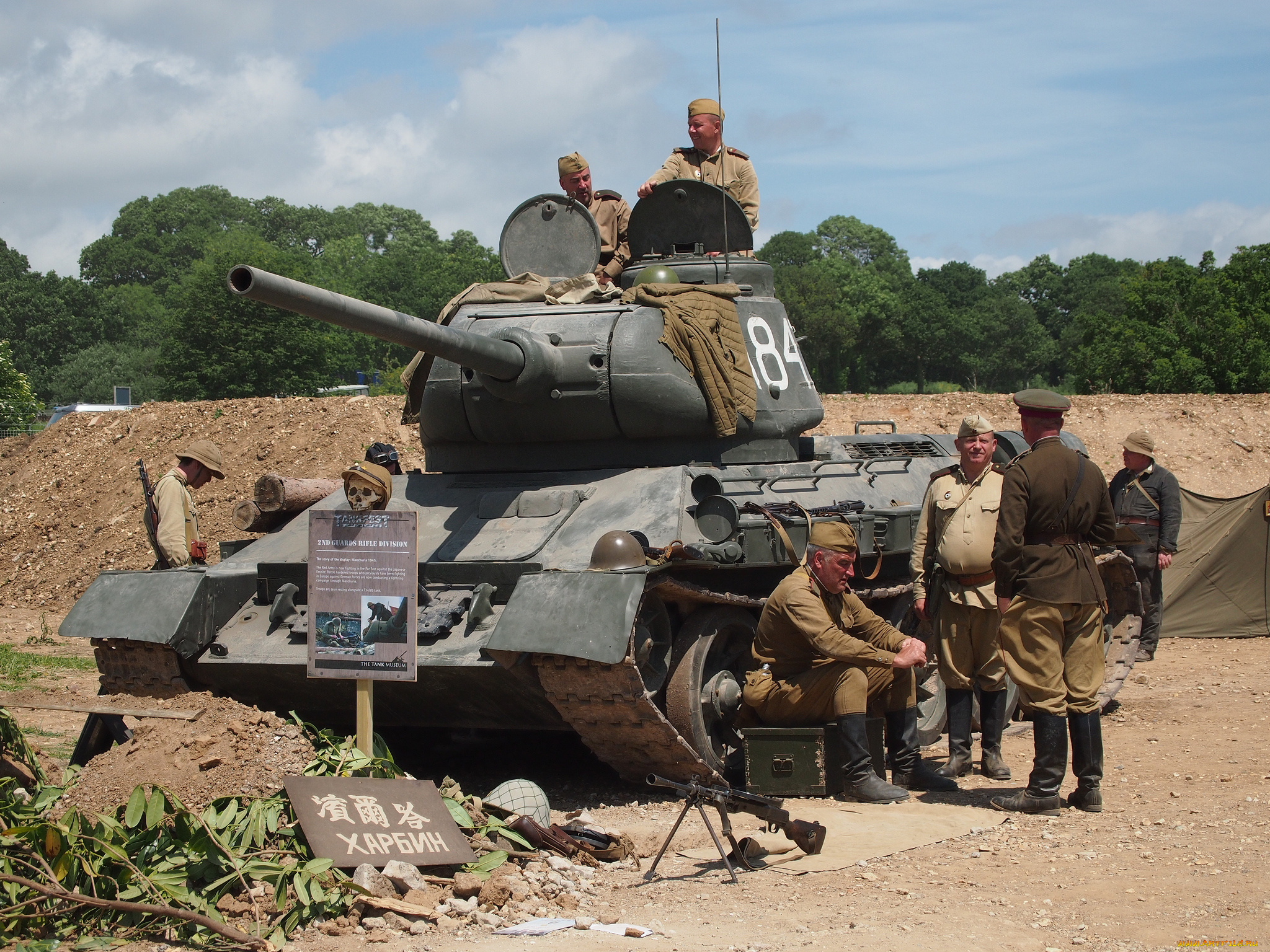 t3485, with, soviet, soldiers, техника, военная, техника, танк, бронетехника