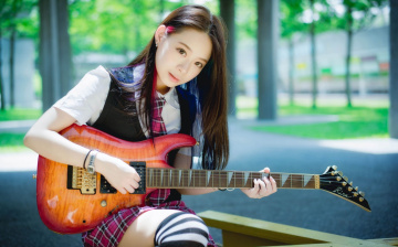 Картинка музыка -другое азиатка гитара взгляд девушка