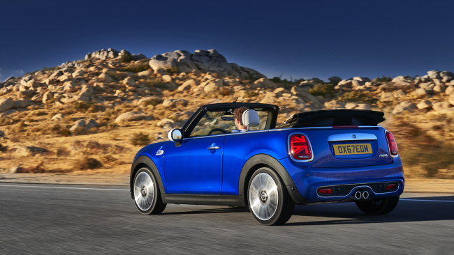 обои Mini Cabrio 2019 автомобили Mini 2019 Blue Cabrio