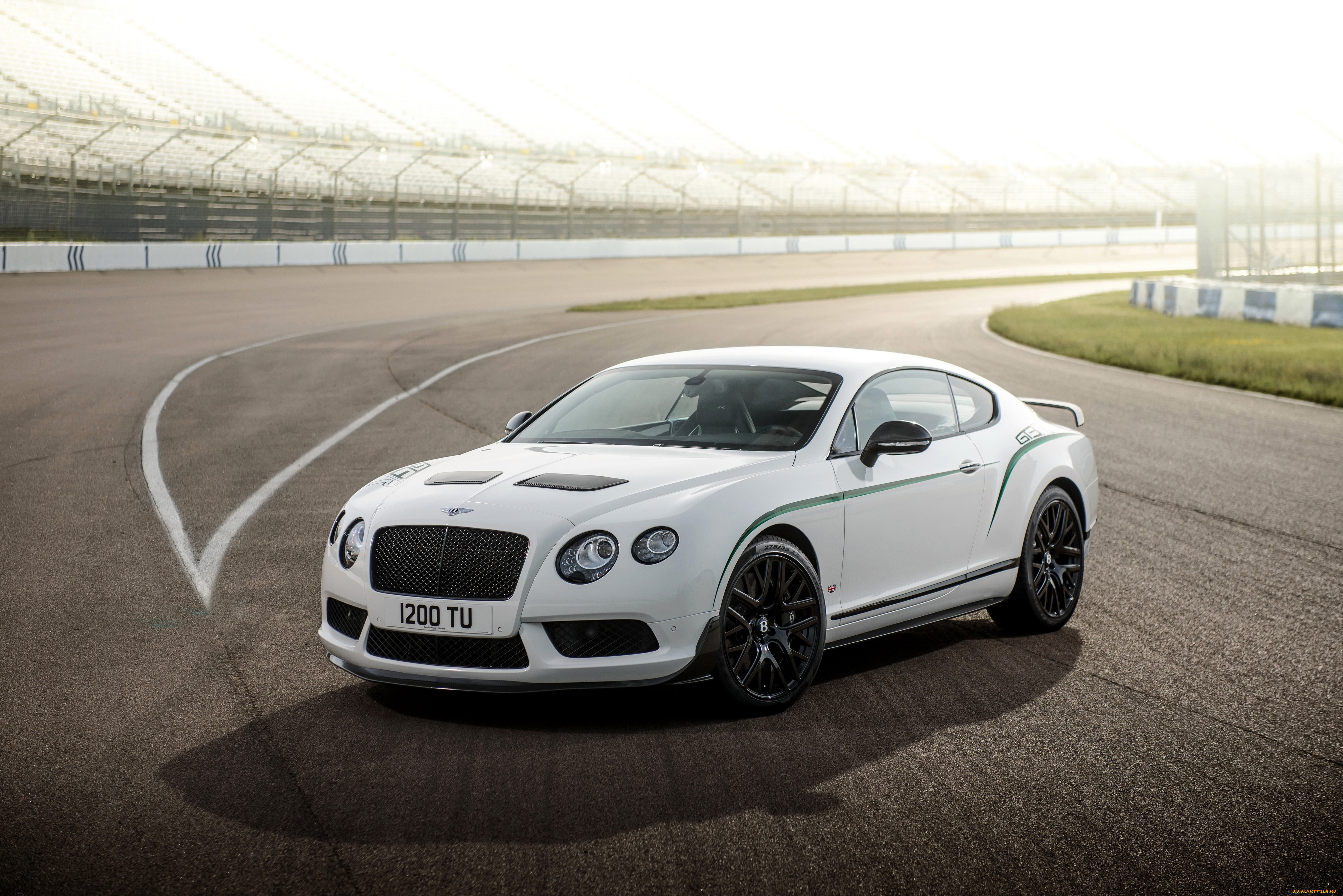 2014, bentley, continental, gt3-r, автомобили, bentley, дорога, белый, continental, закат