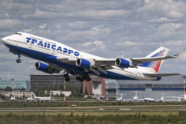 boeinf-747-446-aviaciya-passazhirskie-sa