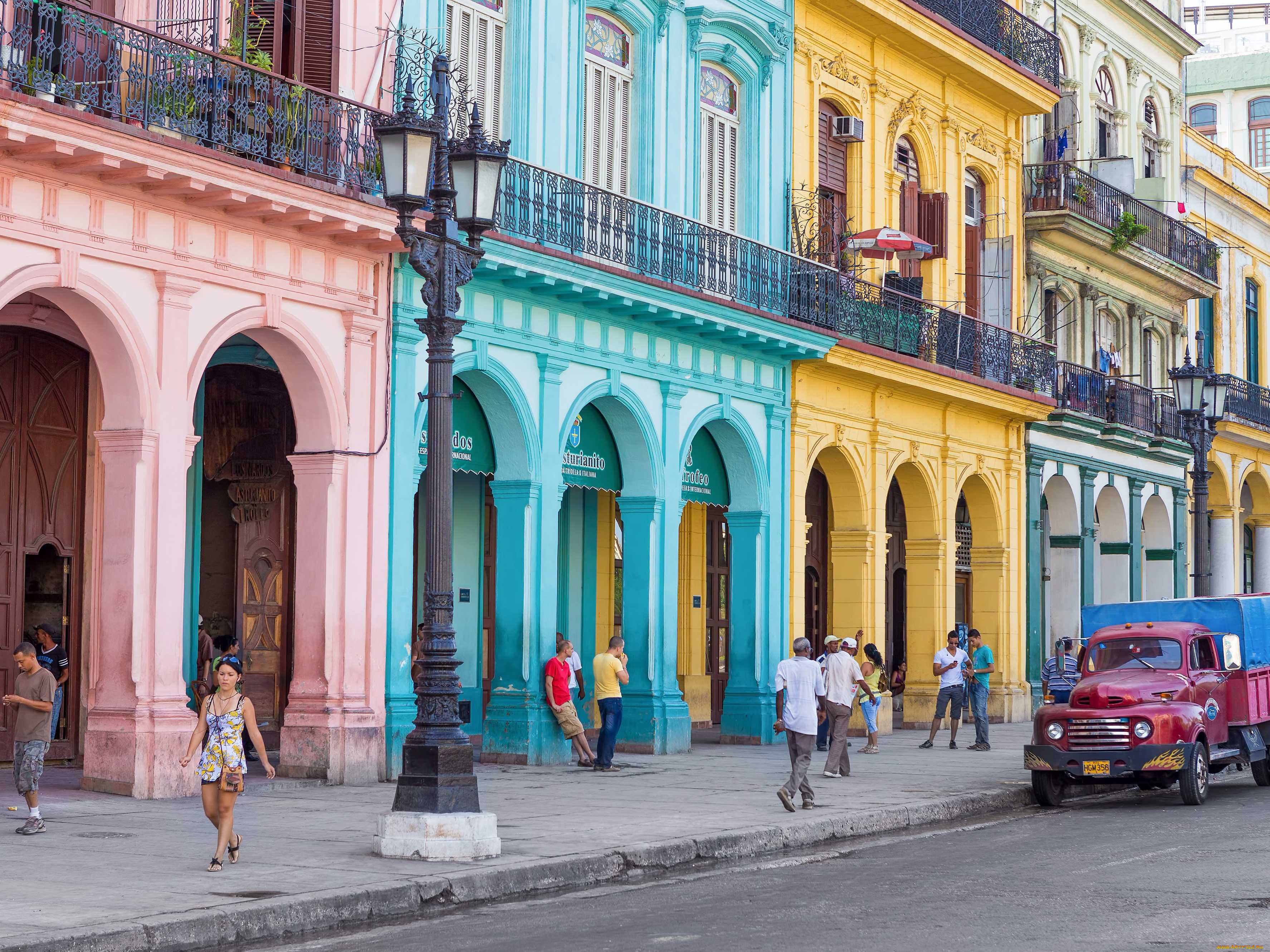 Гавана столица страны. Куба. Гавана. Havana year.