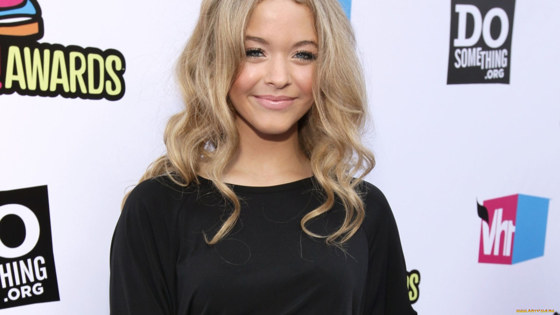 девушки, sasha, pieterse, свитер, улыбка, блондинка, актриса