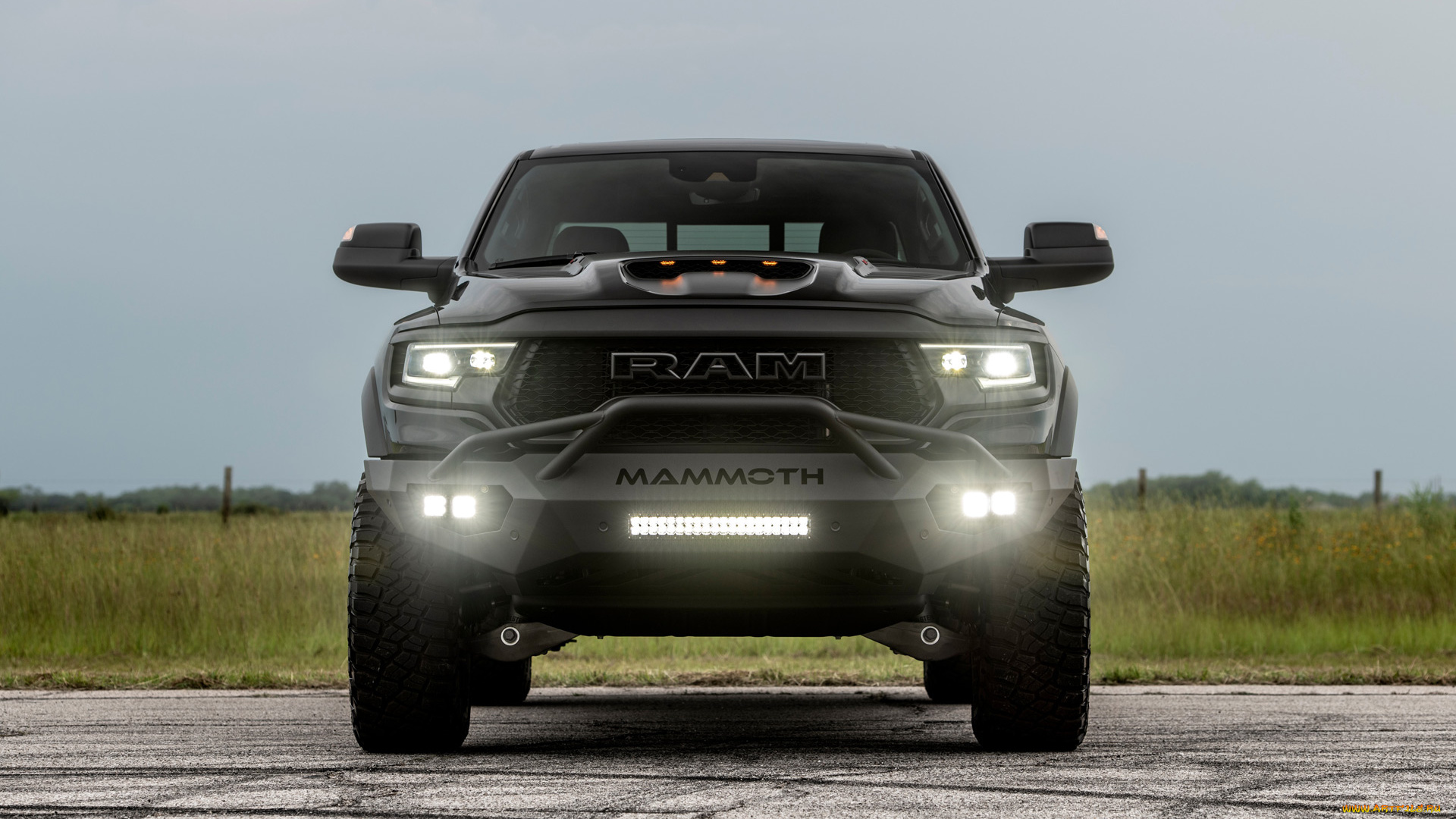 автомобили, dodge, hennessey, mammoth, 1000trx, черный, вид, спереди, свет, фары, додж, ram