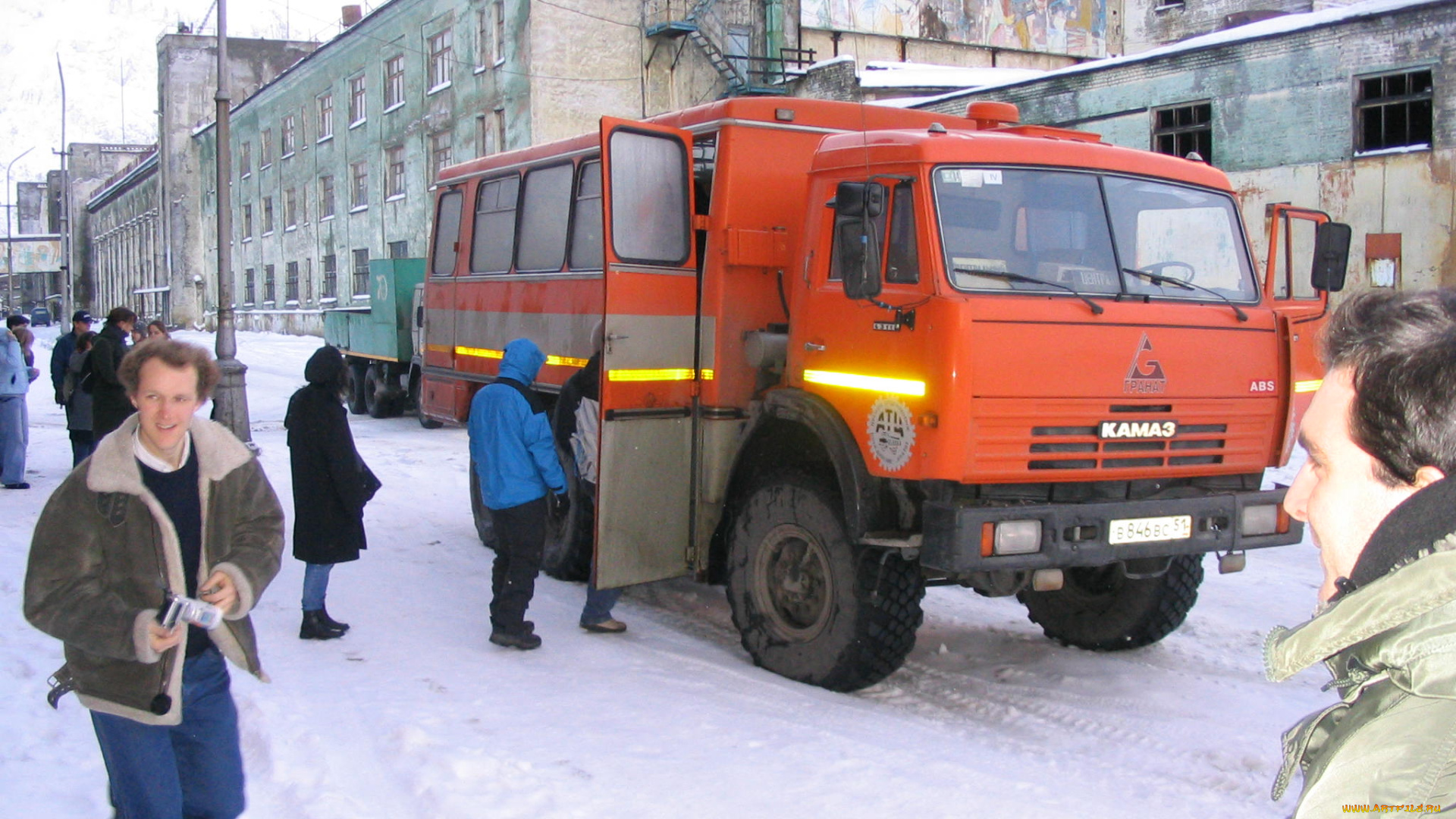 автомобили