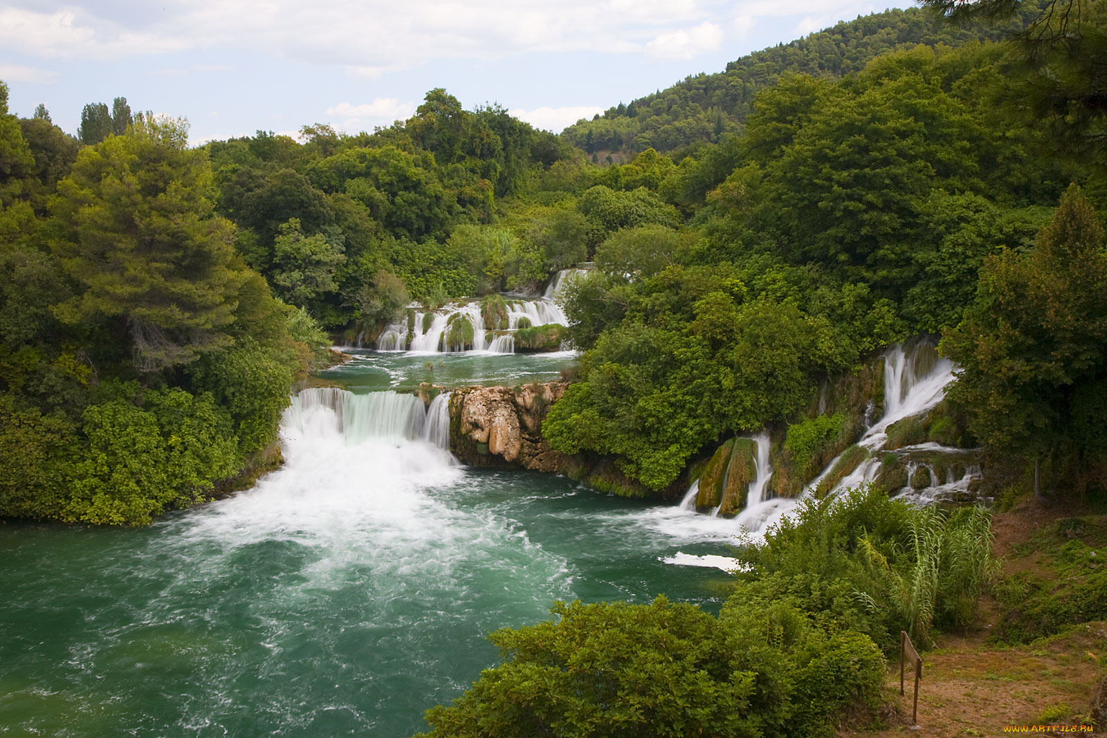 природа, водопады, зелень, вода, деревья