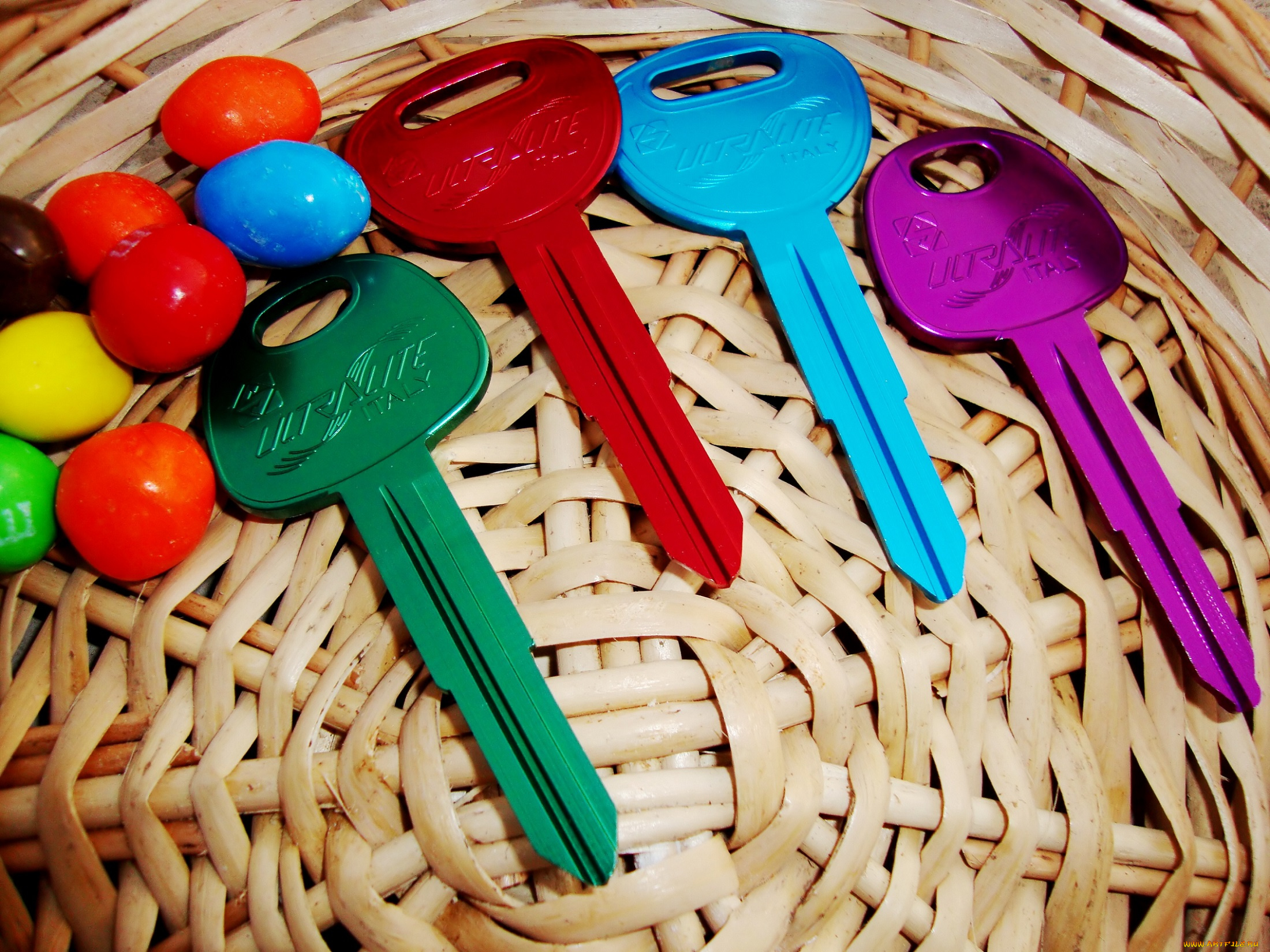 разное, ключи, , замки, , дверные, ручки, корзина, разноцветные