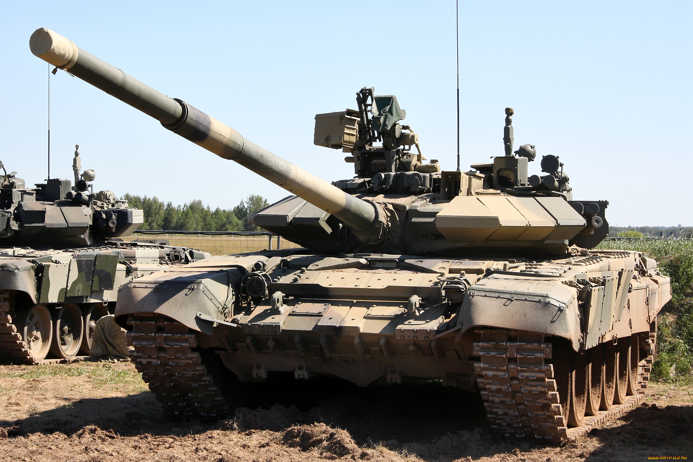Русский главное. Танк т90. Т-90 танк Россия. Т-90 основной боевой танк. Калибр т 90.
