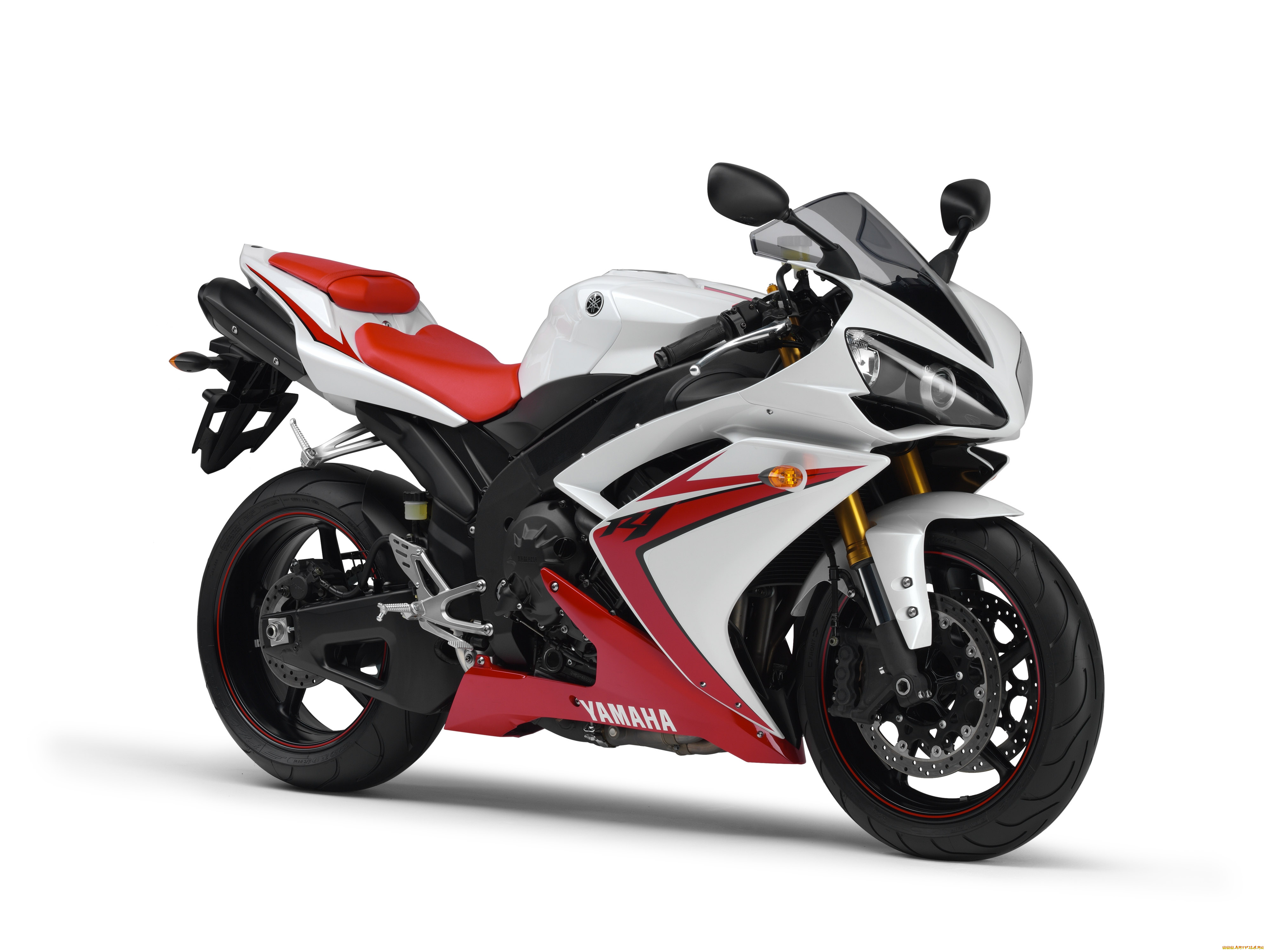 Р 1 12. Yamaha r1 Red. Suzuki r1. Мотоцикл Yamaha 2007. Yamaha r1 2007 белый.