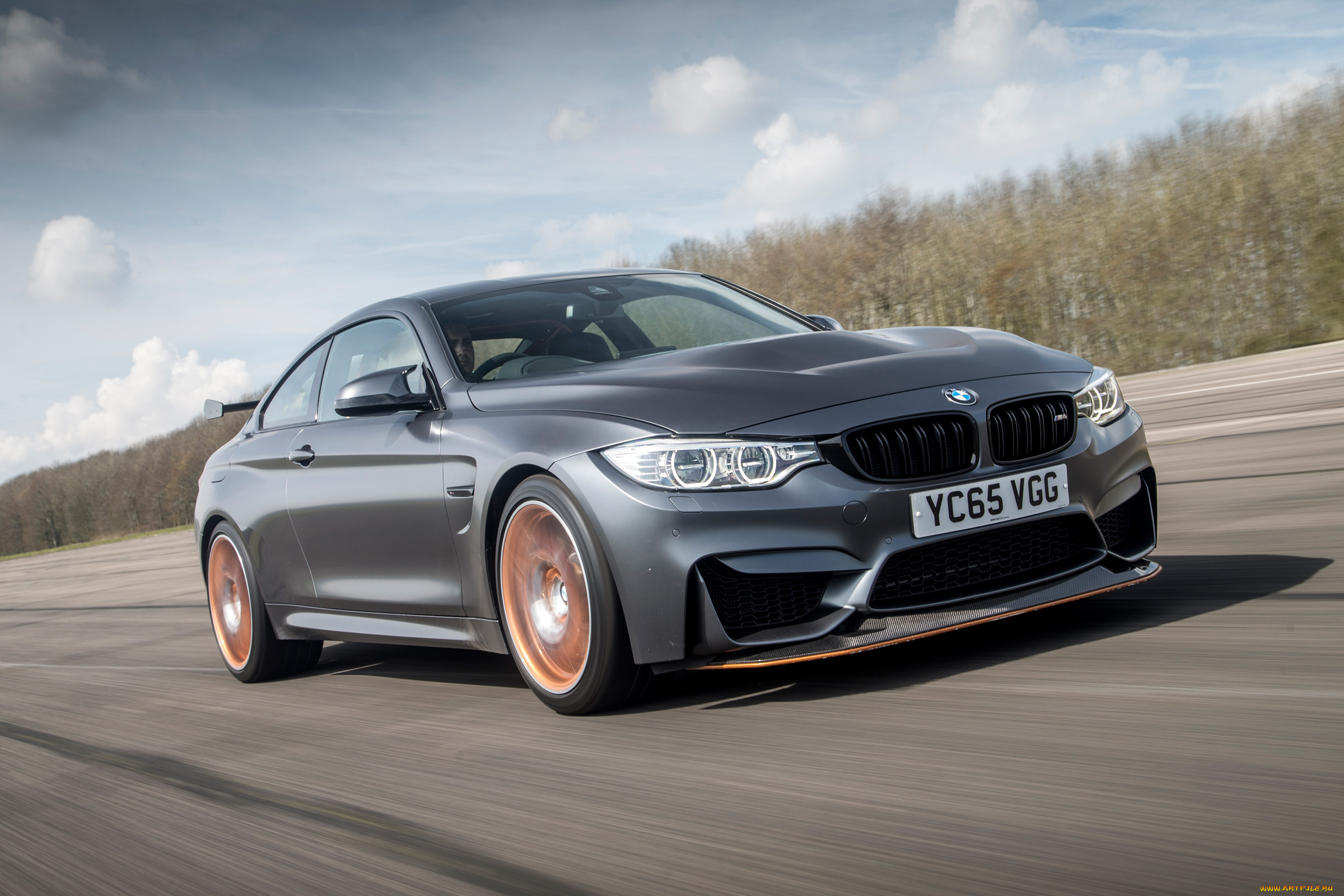 Фото машины бмв. BMW m4 GTS. 2016 BMW m4 GTS. BMW m4 f82 GTS. BMW m4 GTS 2020.