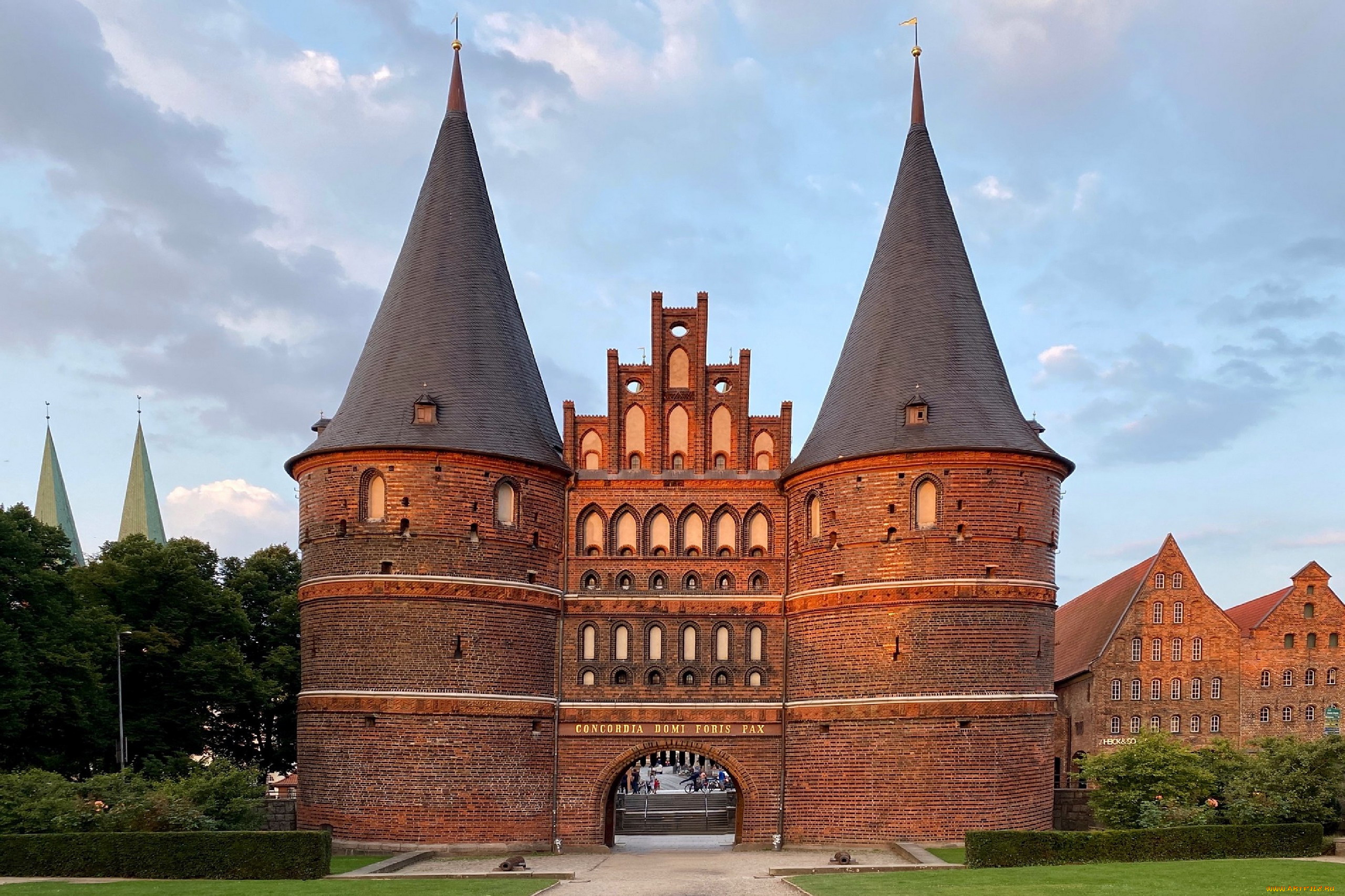 lubeck, the, holsten, gate, germany, города, -, дворцы, , замки, , крепости, the, holsten, gate