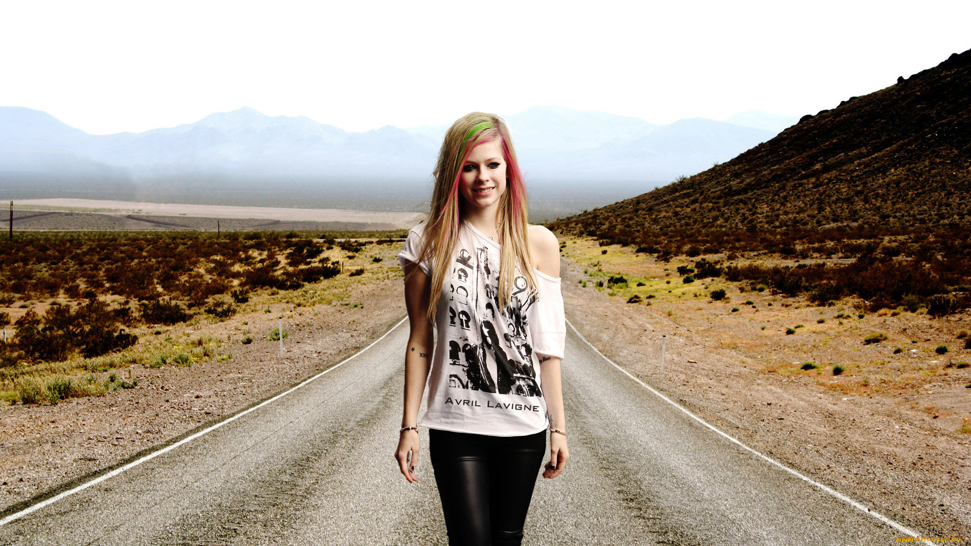 музыка, avril, lavigne, singer, music, the, long, road, горы, девушка, певица, дорога