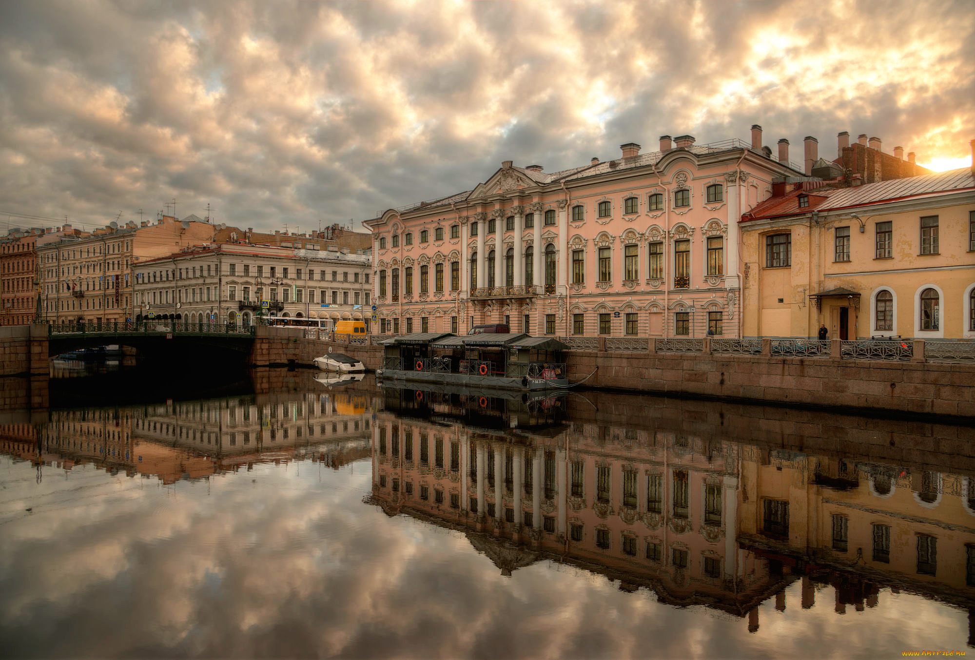 города, санкт-петербург, , петергоф, , россия, река, отражение, дома