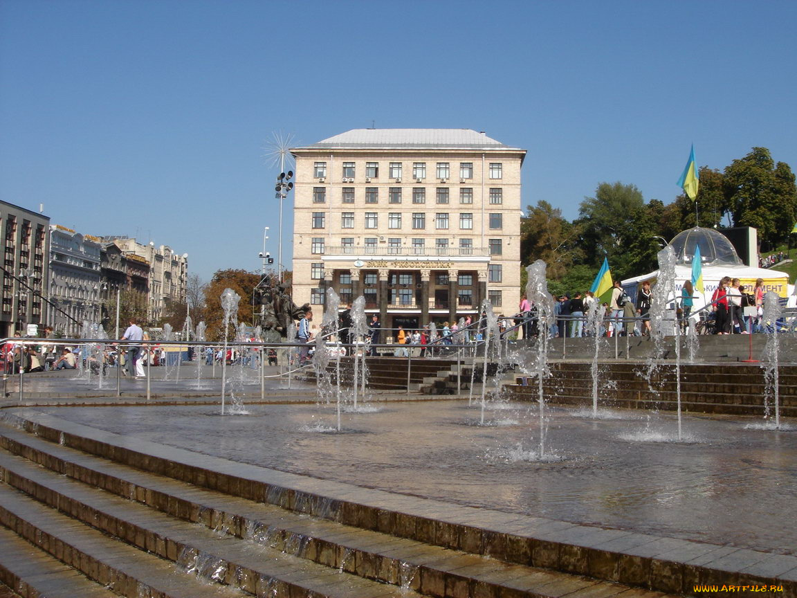 kiev, ukraine, on, khreschatick, street, города