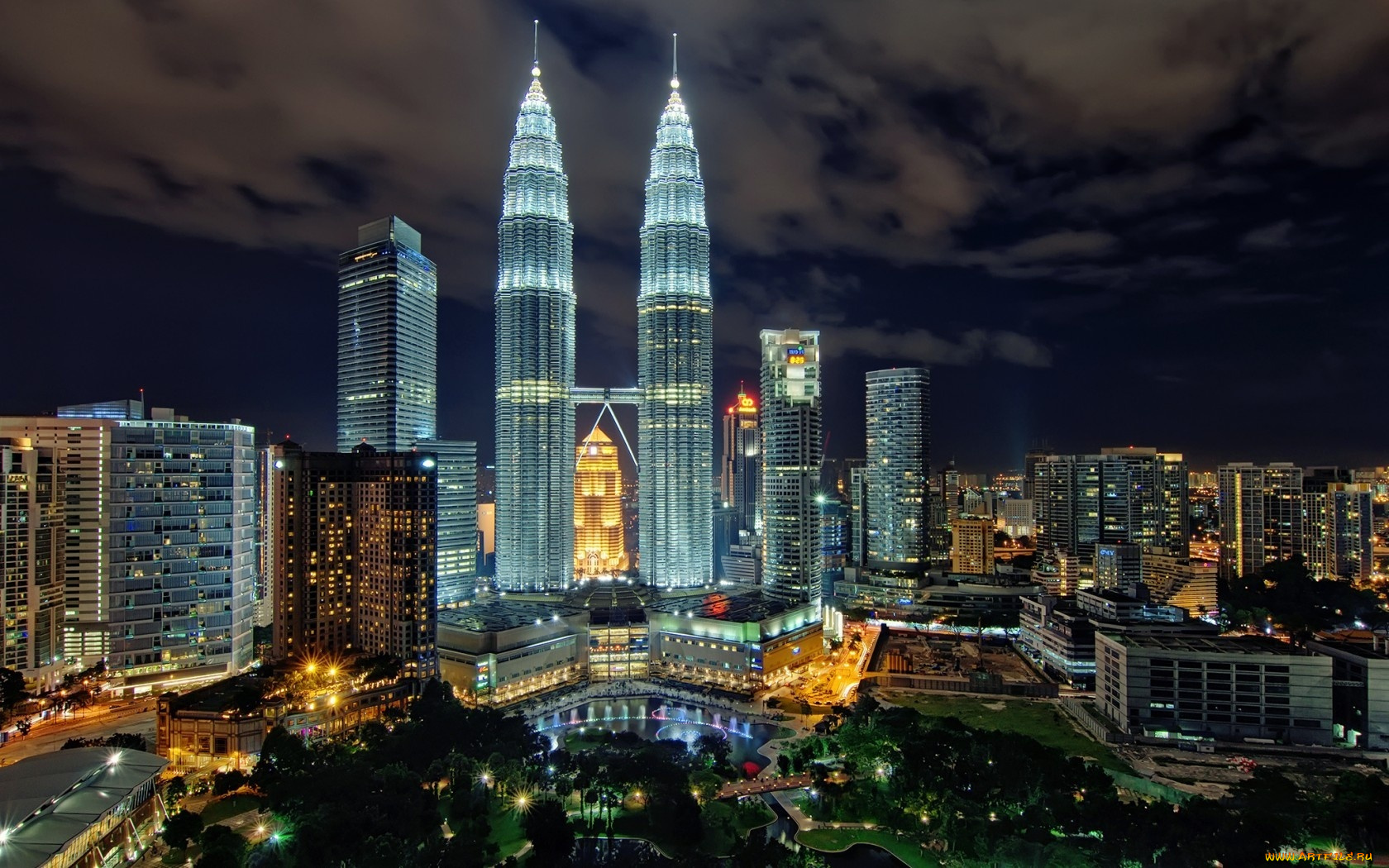 kuala, lumpur, города, куала, лумпур, малайзия, тучи, огни, ночь, город, небоскребы