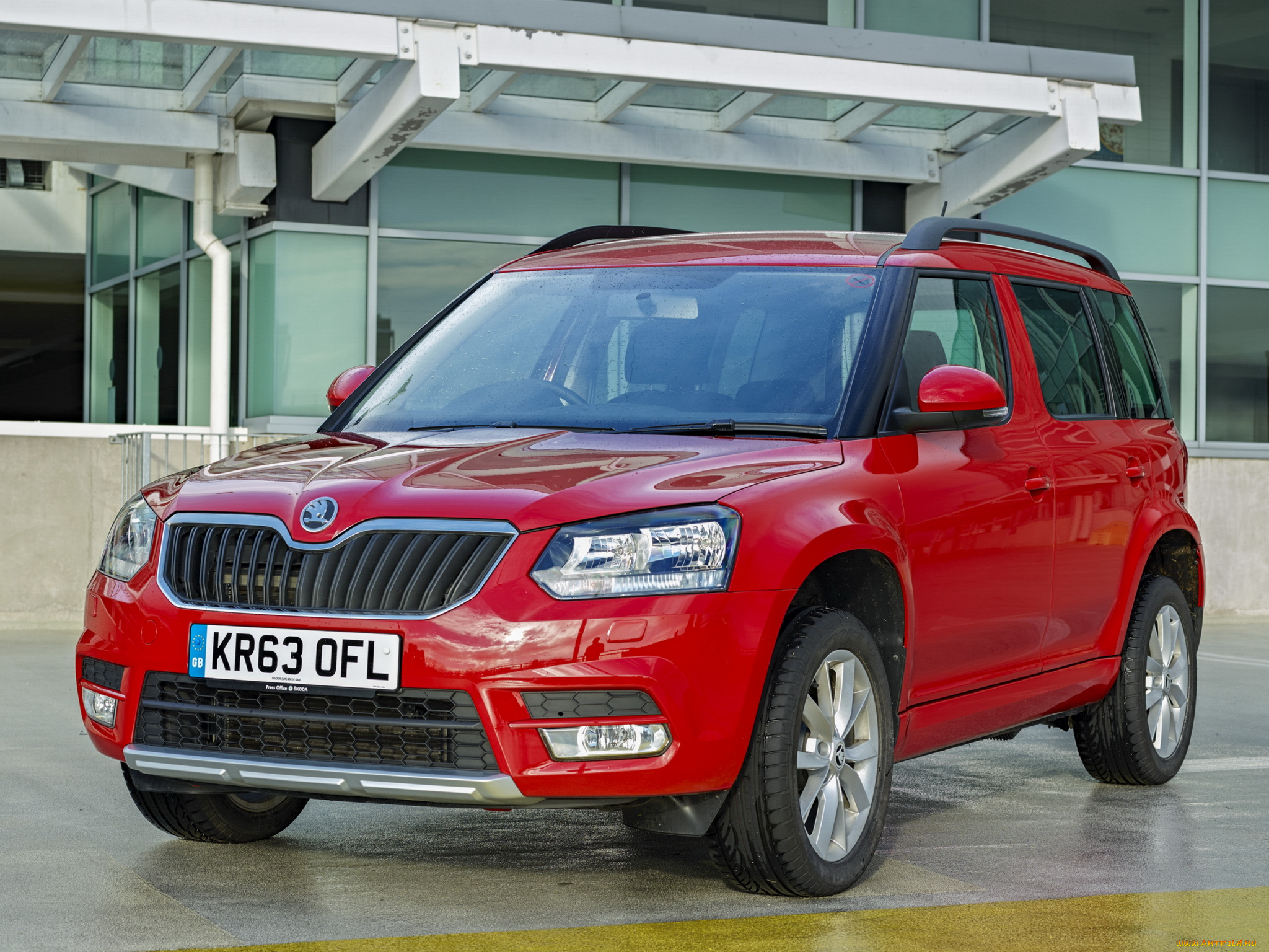 автомобили, skoda, красный, uk-spec, 2014г, yeti