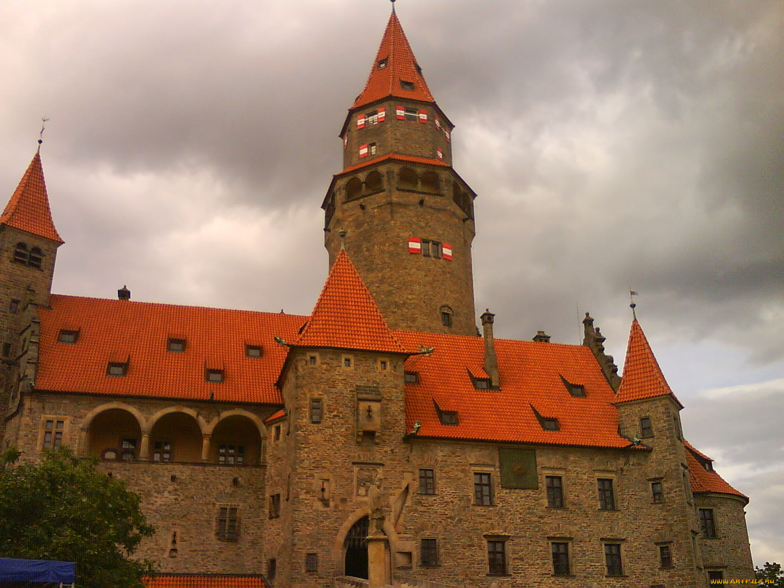 Чехия, castle, bouzov, города, дворцы, замки, крепости, красная, черепица