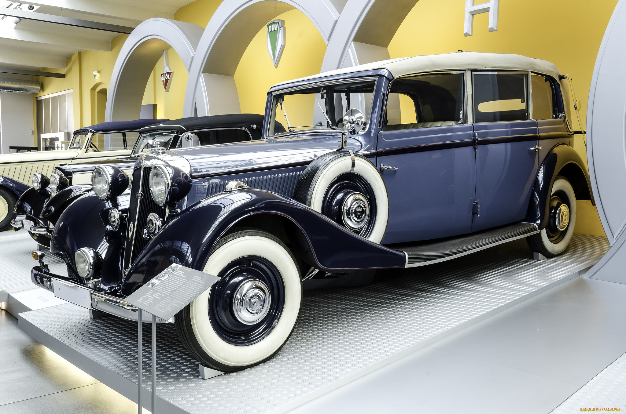 Horch 951 Pullman Cabriolet