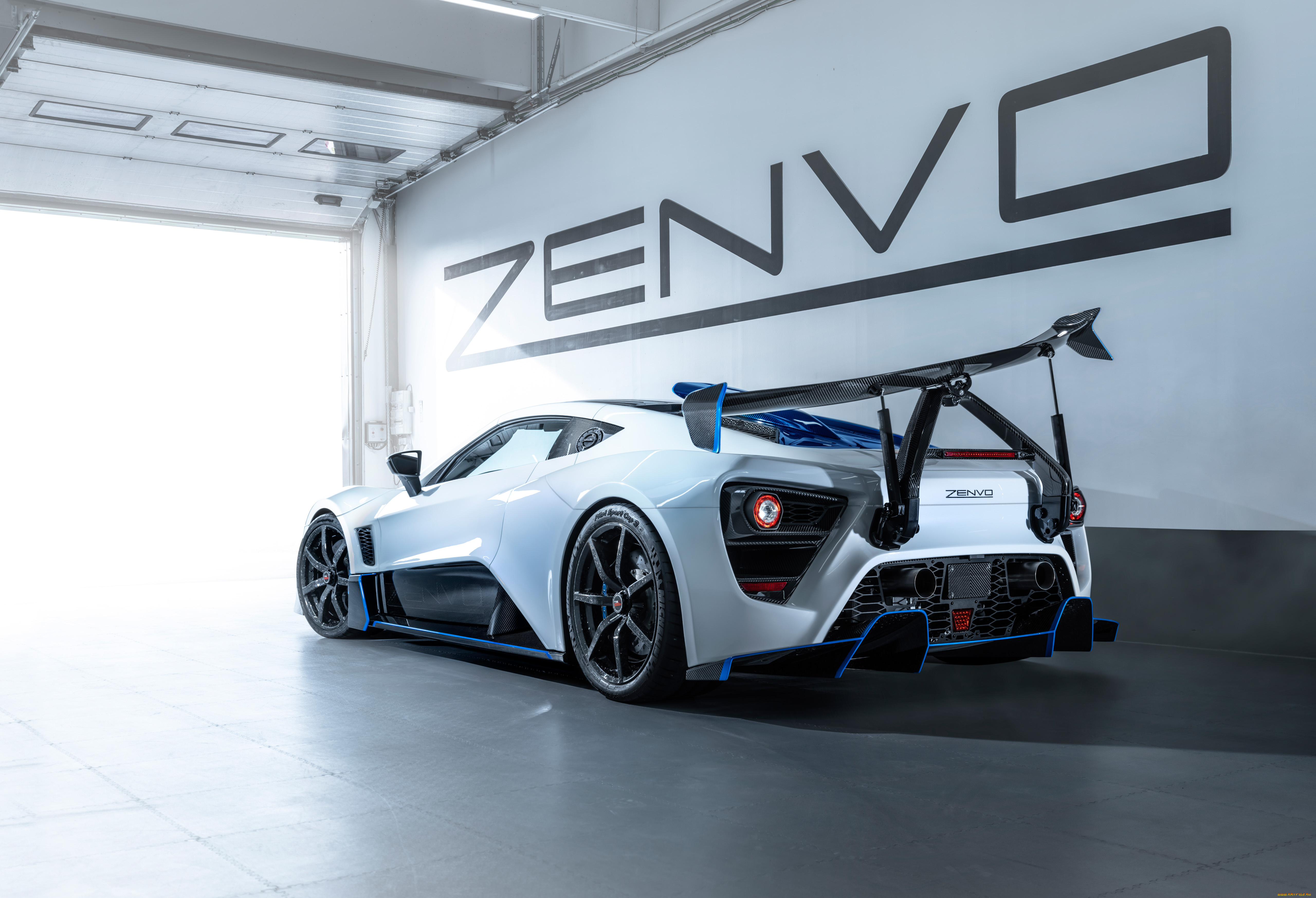 автомобили, zenvo