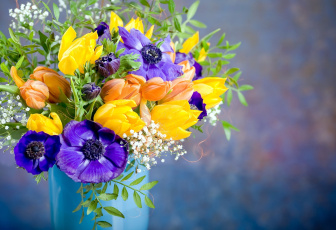 Картинка цветы букеты +композиции бутоны анемоны тюльпаны