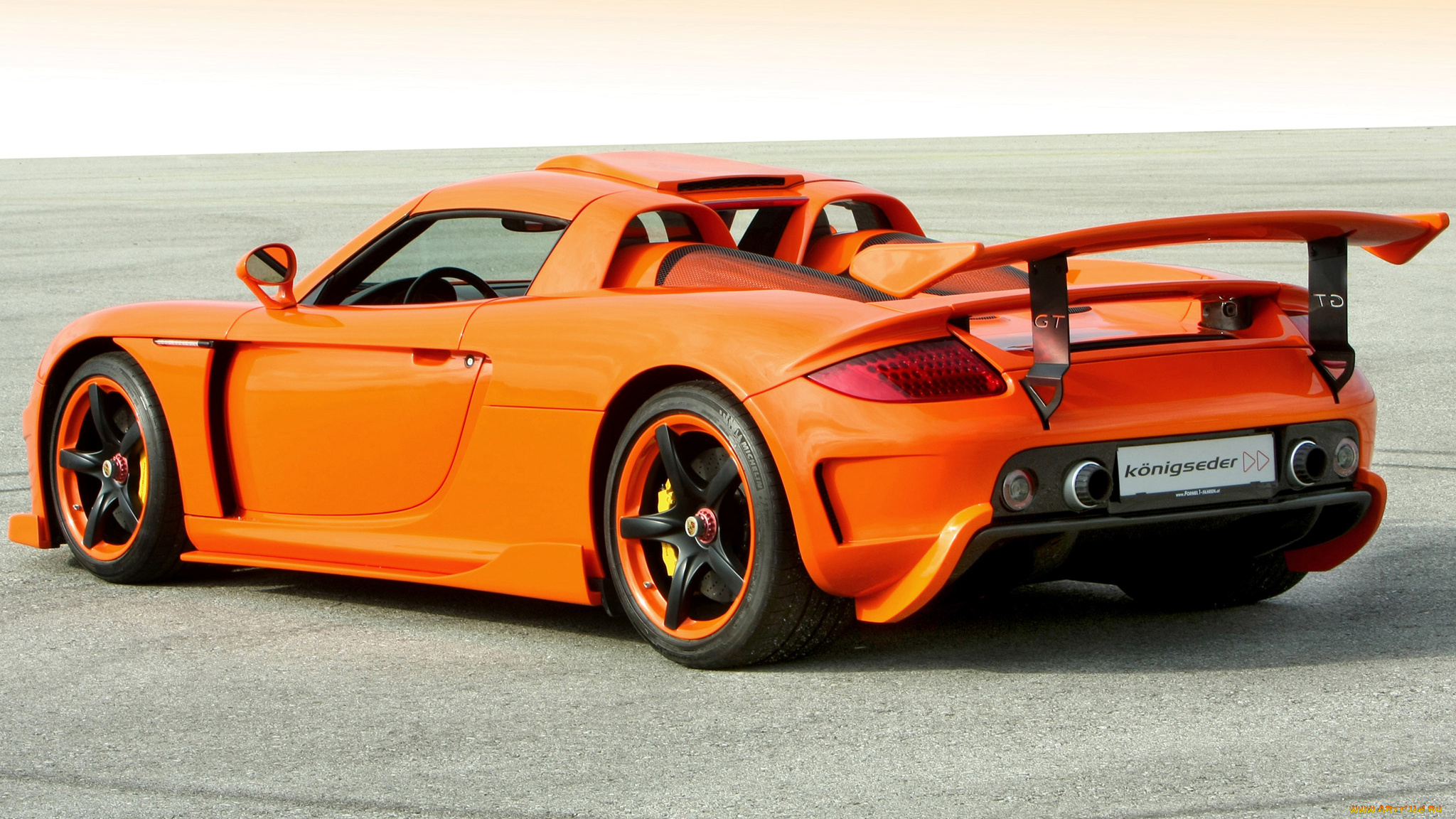 Porsche Carrera gt РѕР±РѕРё