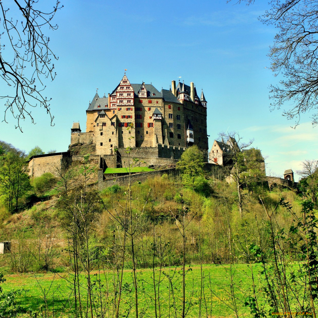 Castle summer. Замок Эльц. Замок Гогенцоллерн. Замок Бецдорф. Крепость на замковом Холме Чигирин.