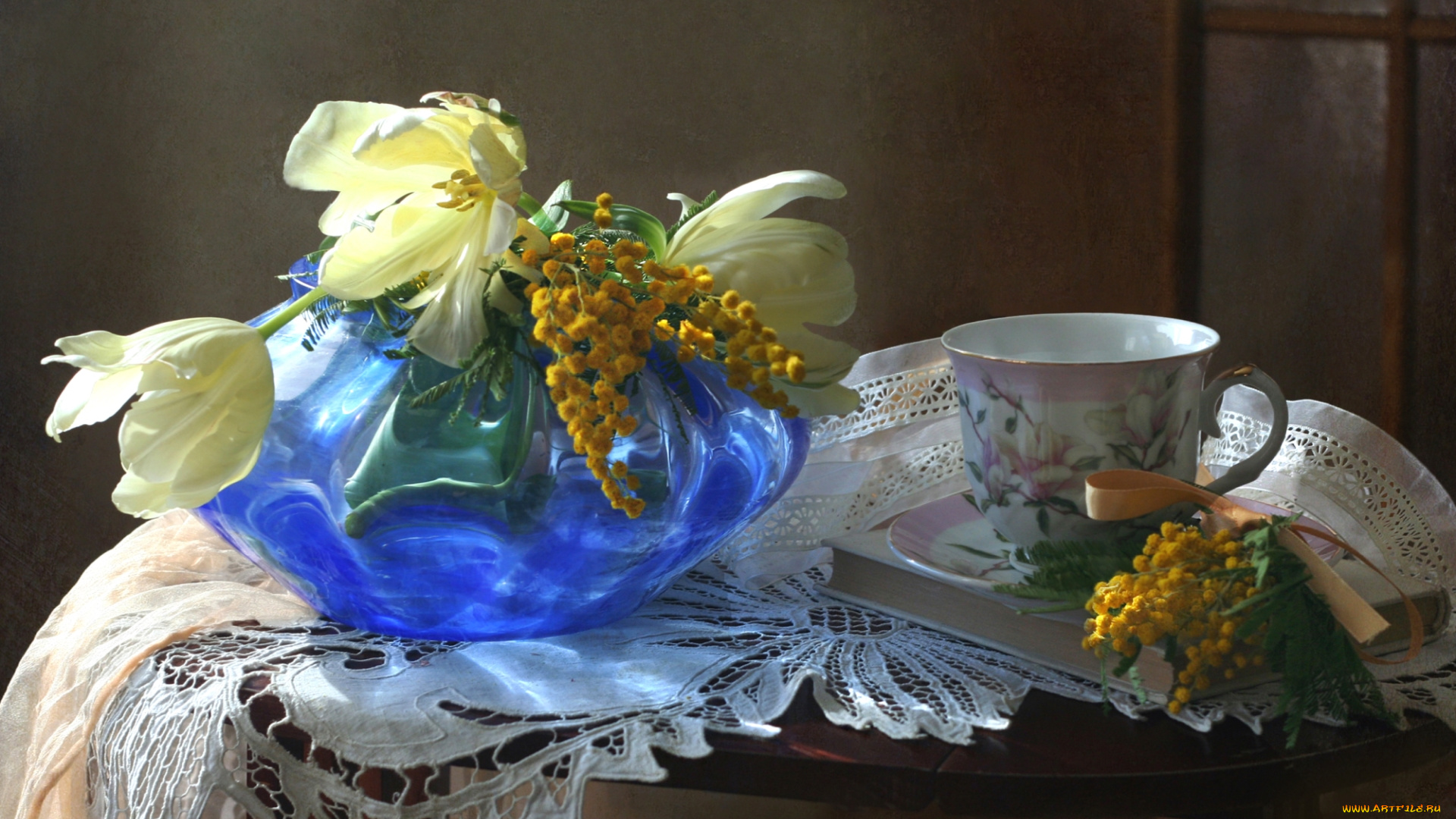 цветы, разные, вместе, чашка, мимоза, тюльпаны