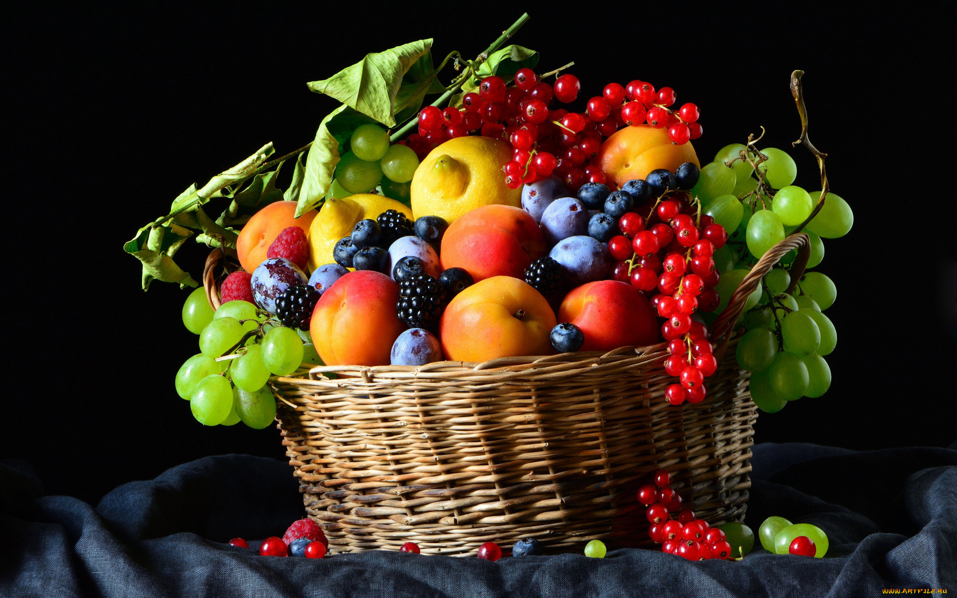 еда, фрукты, , ягоды, сливы, персики, виноград, смородина, ежевика